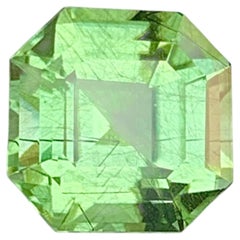 Nature Rutile Peridot Gemstone 2.19 Carat Green Loose Gemstone for Ring