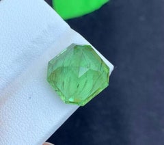 Natural Rutile Peridot Gemstones: 13.73 Carat Asscher Cut Peridot From Pakistan