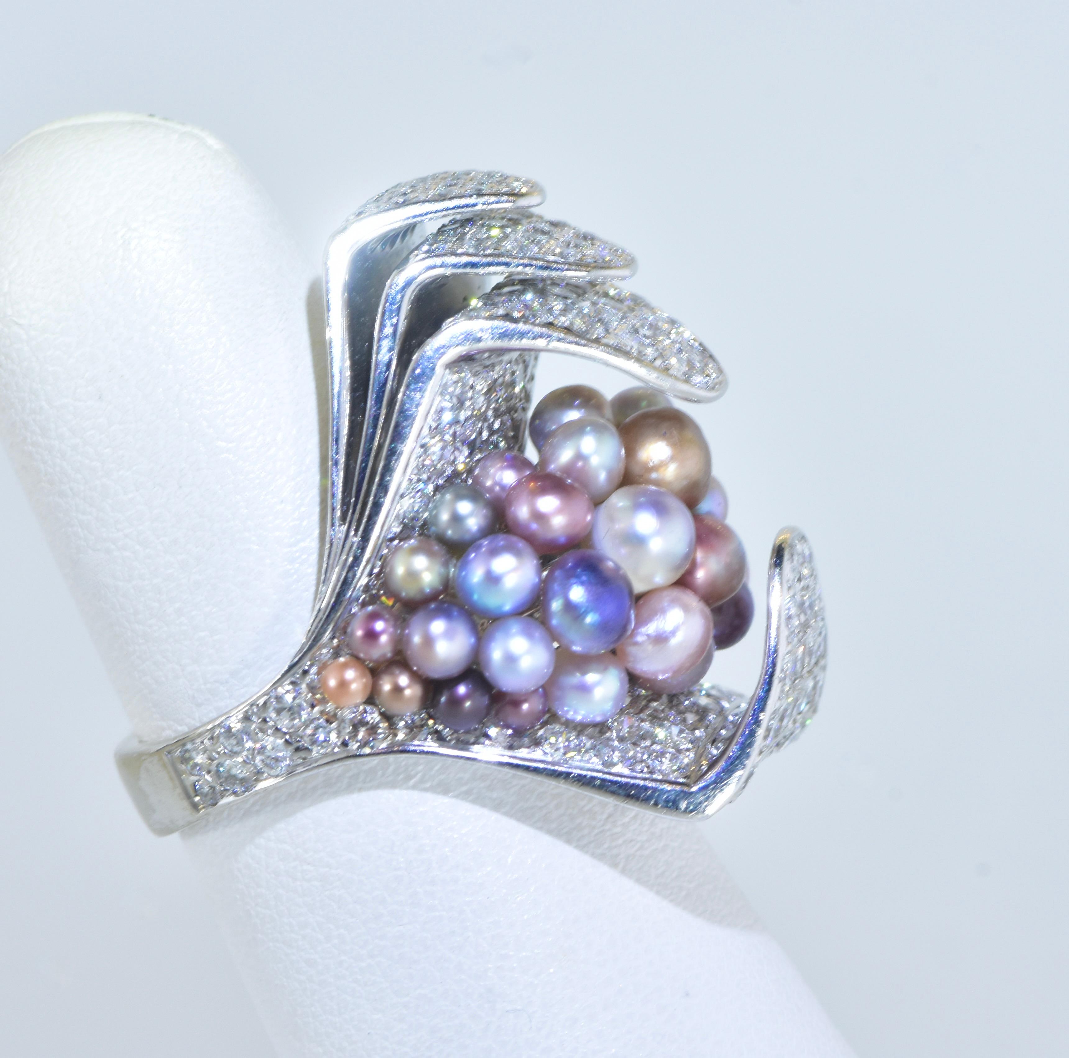 Natural Saltwater Fancy Color Pearls and Fine White Diamond Modernist Ring. For Sale 6