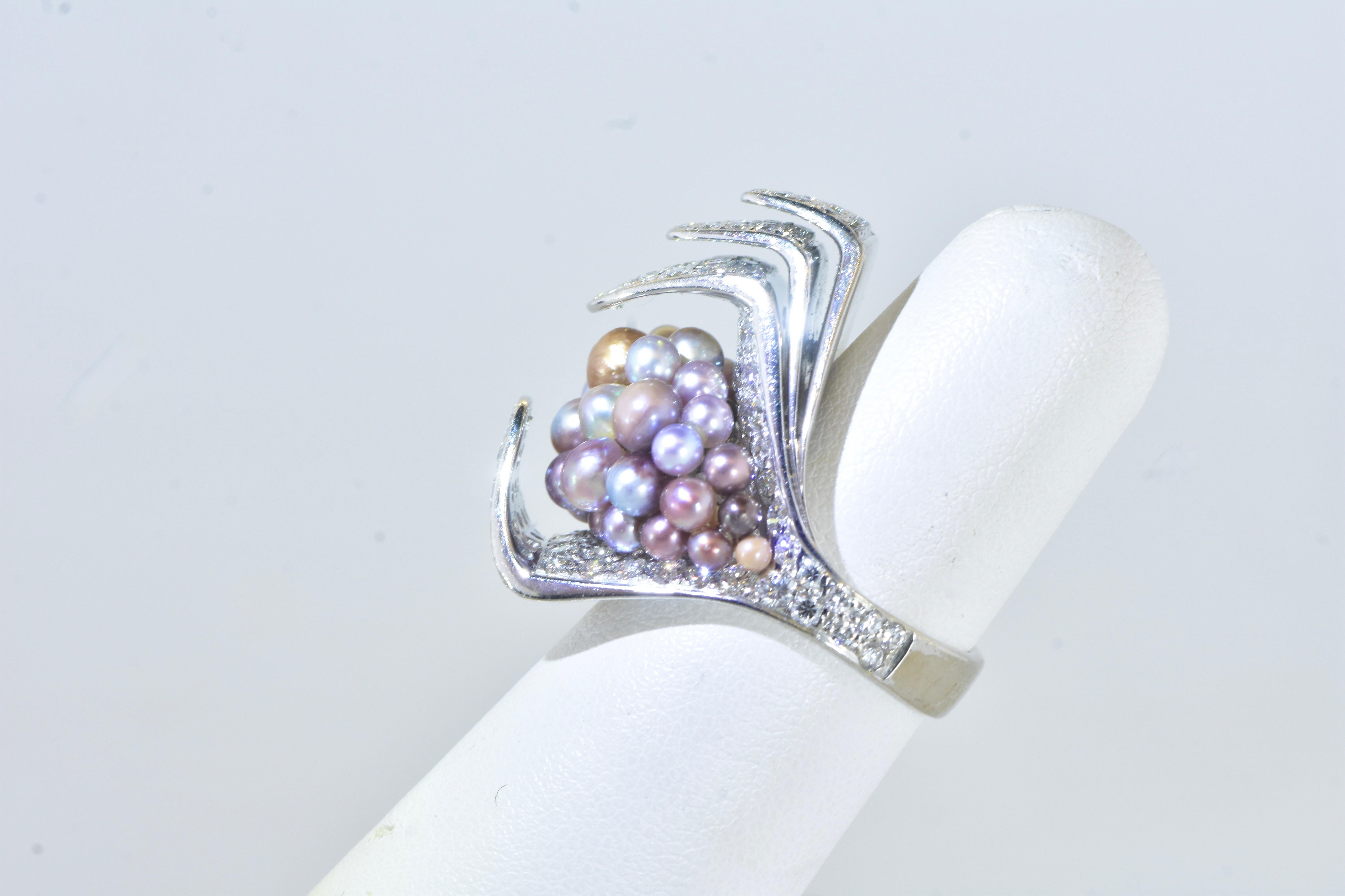 Natural Saltwater Fancy Color Pearls and Fine White Diamond Modernist Ring. For Sale 7