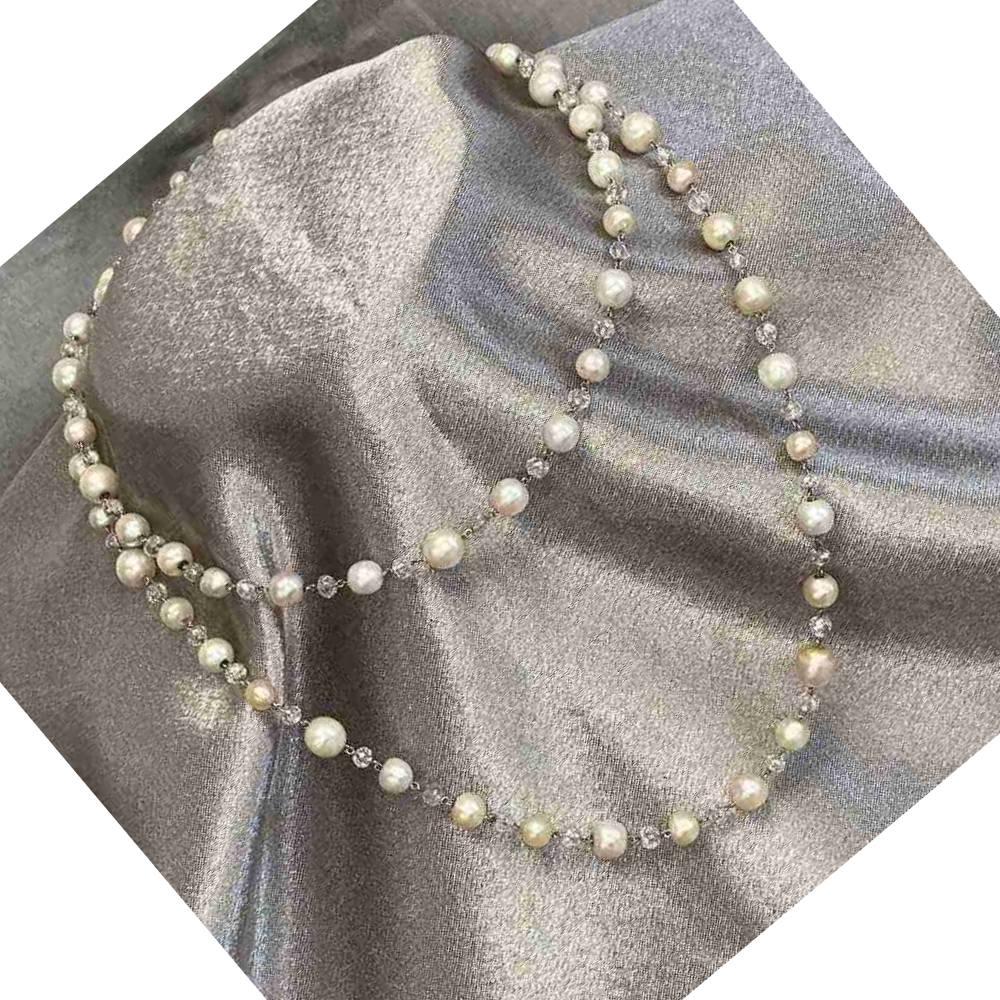 Natural Saltwater Pearl & Briolette Cut Diamond Necklace, Platinum  In Excellent Condition For Sale In New York, NY