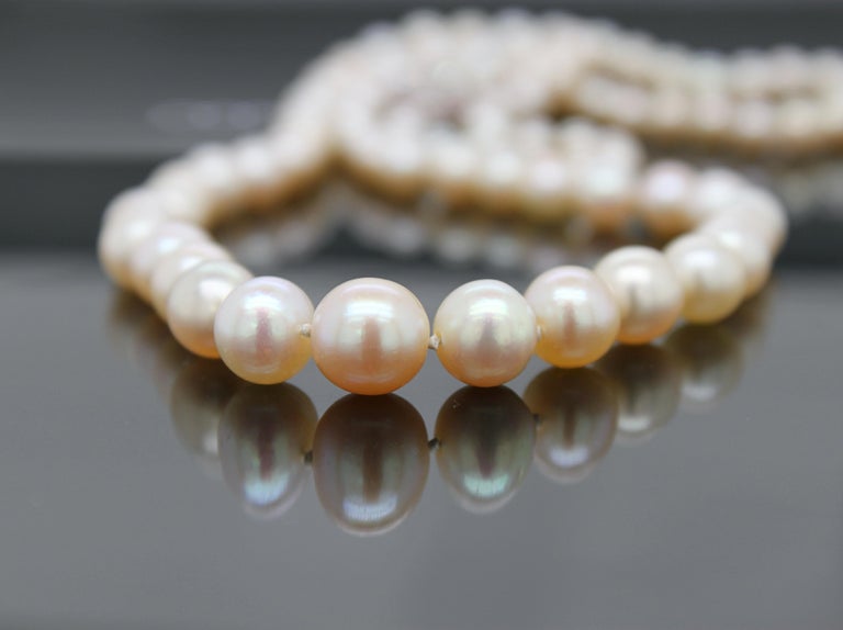 Natural Saltwater Pearl Necklace, circa 1920s In Excellent Condition For Sale In Idar-Oberstein, DE
