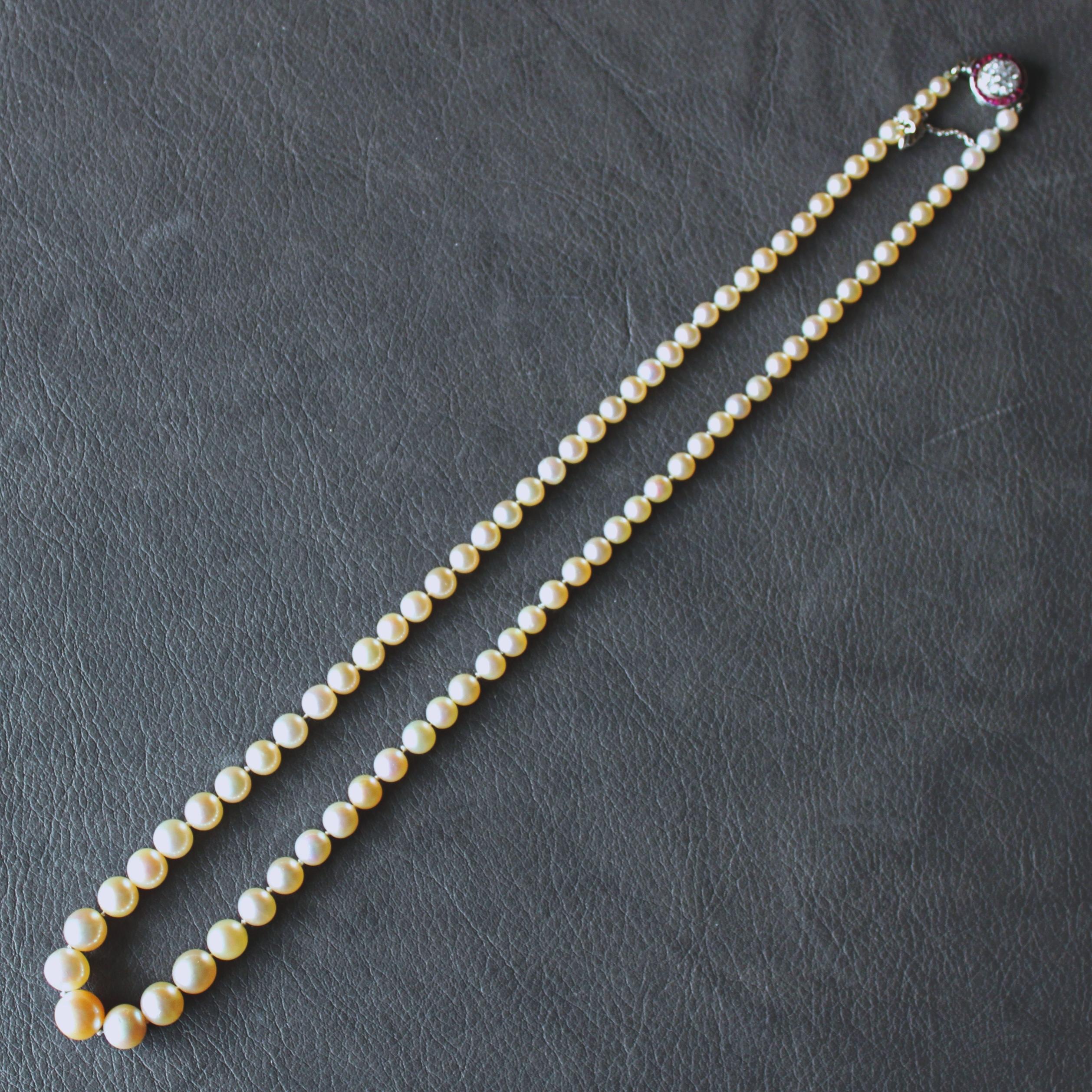 Round Cut Natural Saltwater Pearl Necklace, circa 1920s