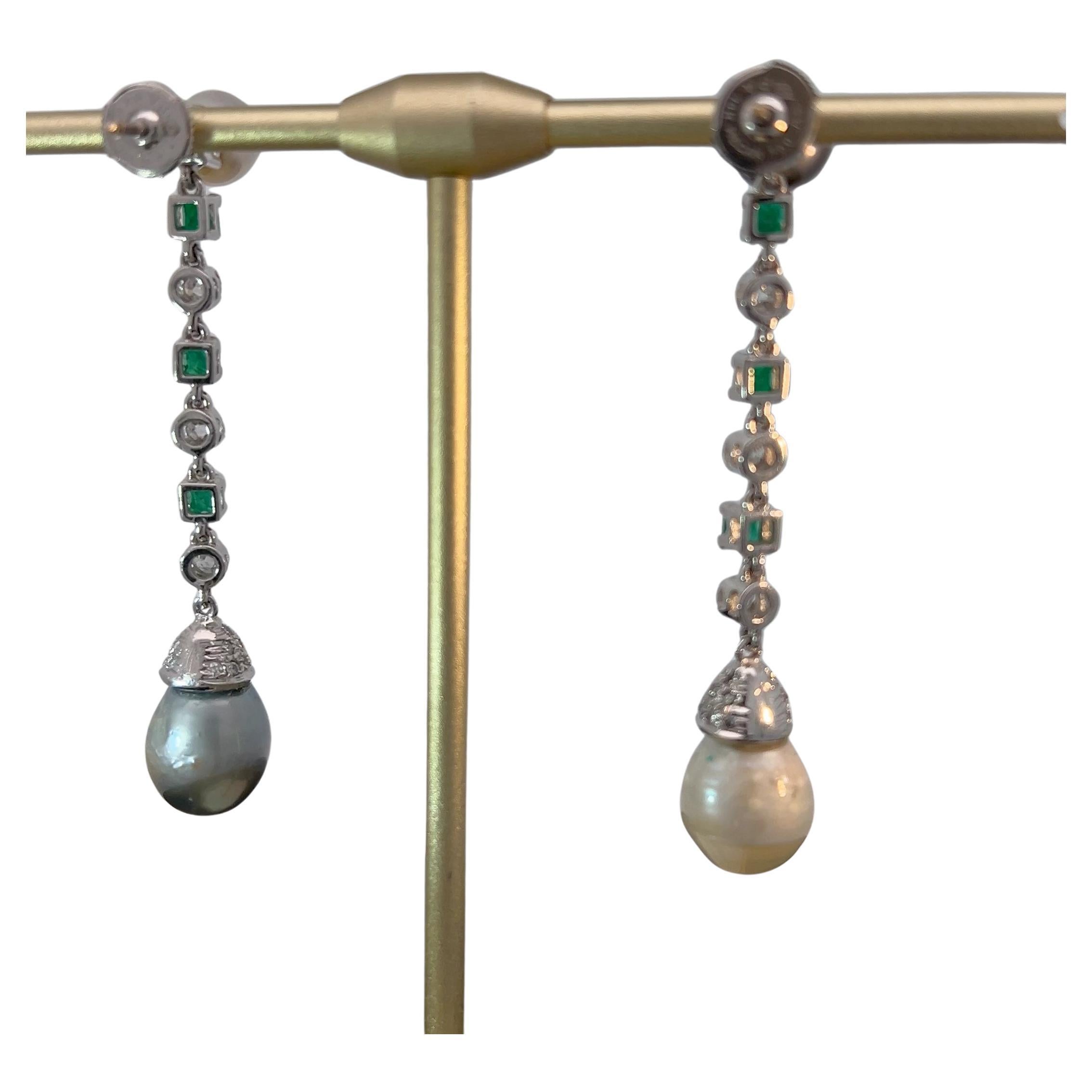 Art Deco Natural Saltwater Pearls Earrings Day&Night Danat Certified For Sale