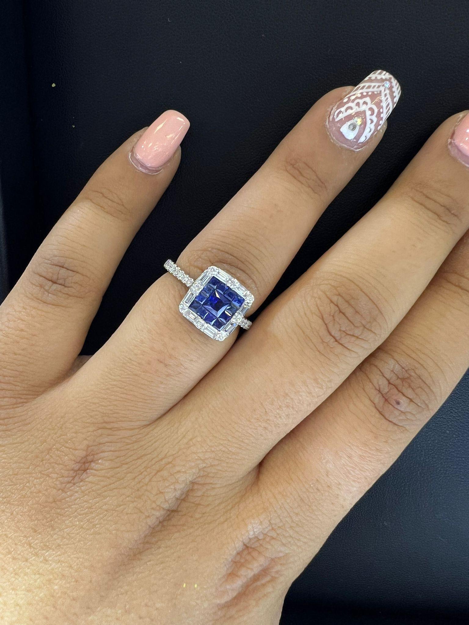 Natural Sapphire 14K White Gold Ring In Excellent Condition For Sale In LA, CA