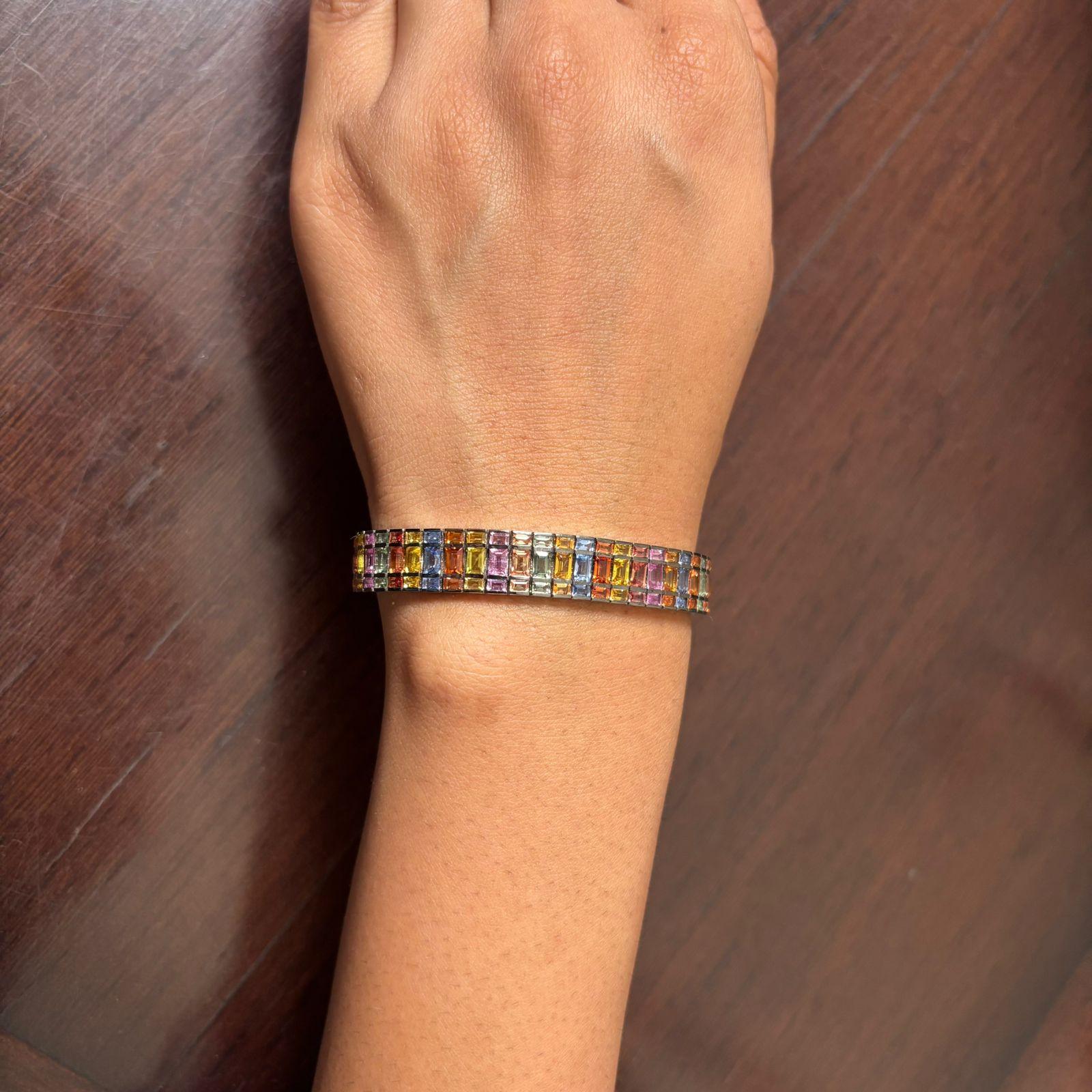 Zafiro Natural 24,80cts Pulsera de Oro de 18k en venta 1