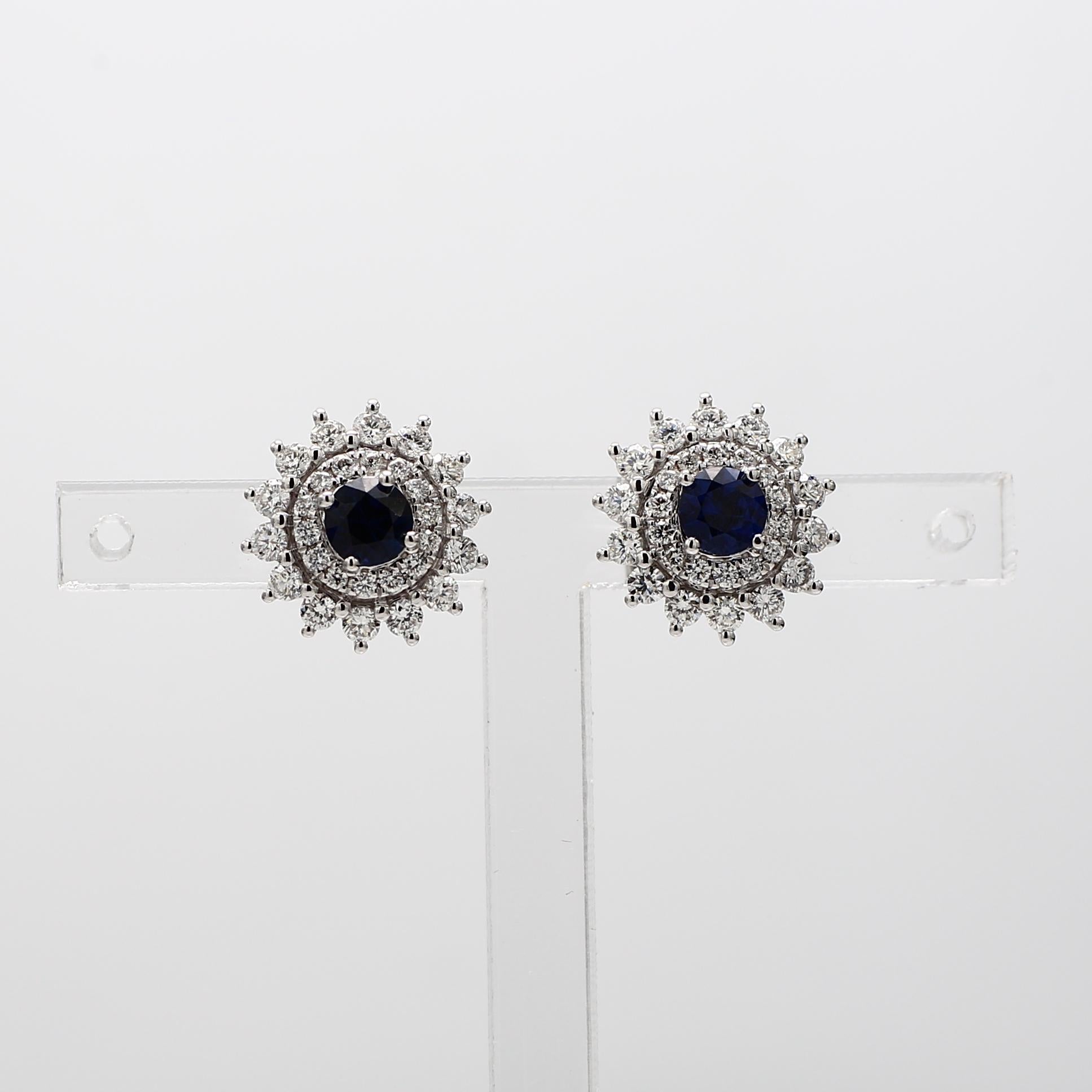 Natural Blue Round Sapphire and White Diamond 1.42 Carat TW Gold Stud Earrings In New Condition In New York, NY