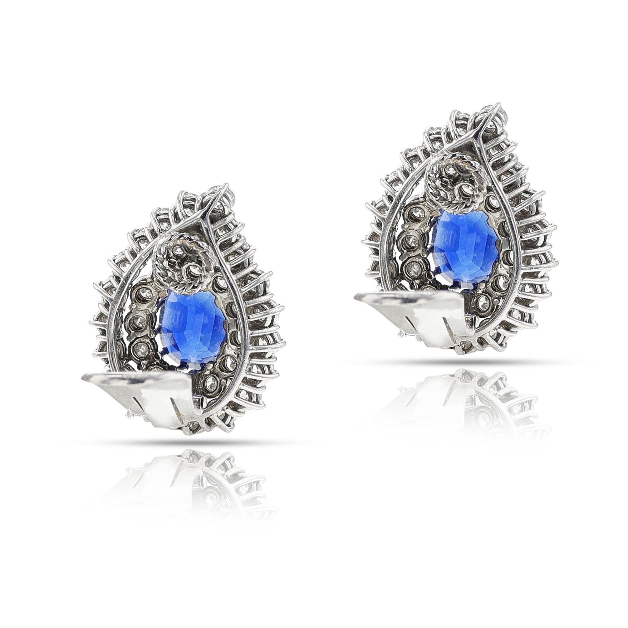 Orecchini con zaffiri naturali e diamanti, 18 ct. In condizioni ottime in vendita a New York, NY