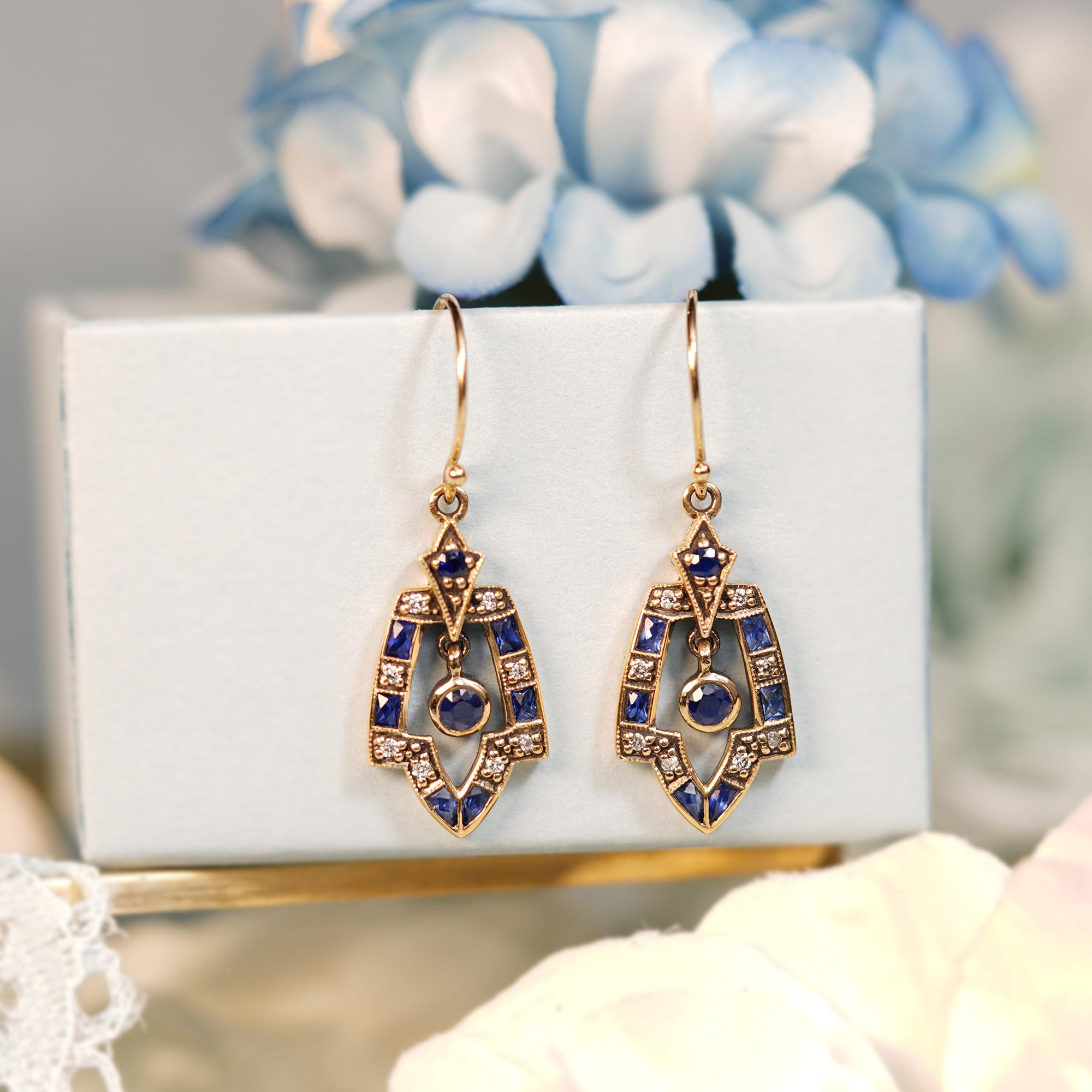 Natürlicher Saphir und Diamant Vintage Style Flügel Ohrringe in massivem 9K Gold Damen