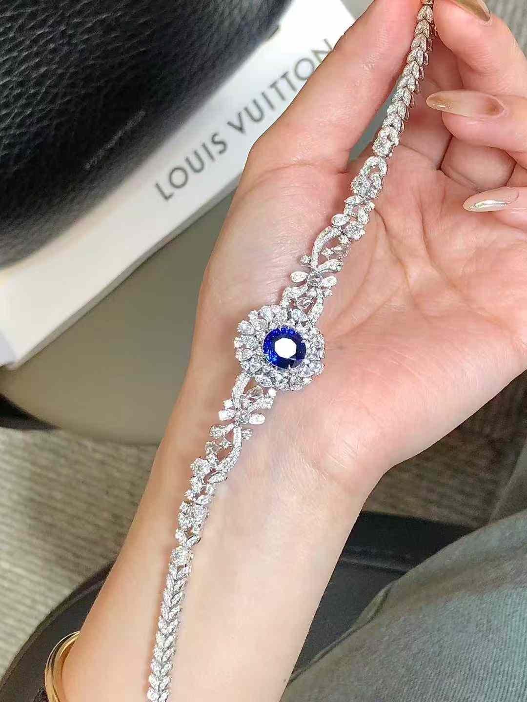 Im Angebot: Natürlicher Saphir-Diamant-Cocktailring - konvertierbarer 18K Weißgold-Schmuck () 2