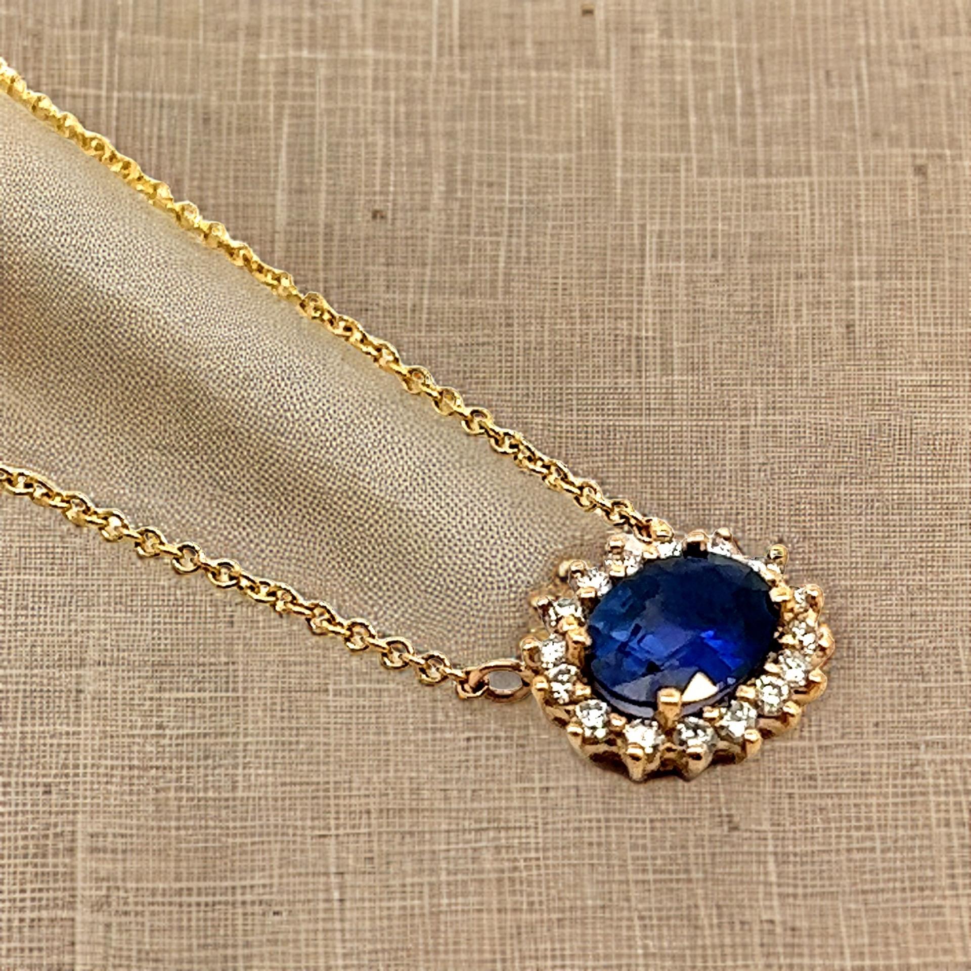 Natural Sapphire Diamond Halo Pendant With Chain 18