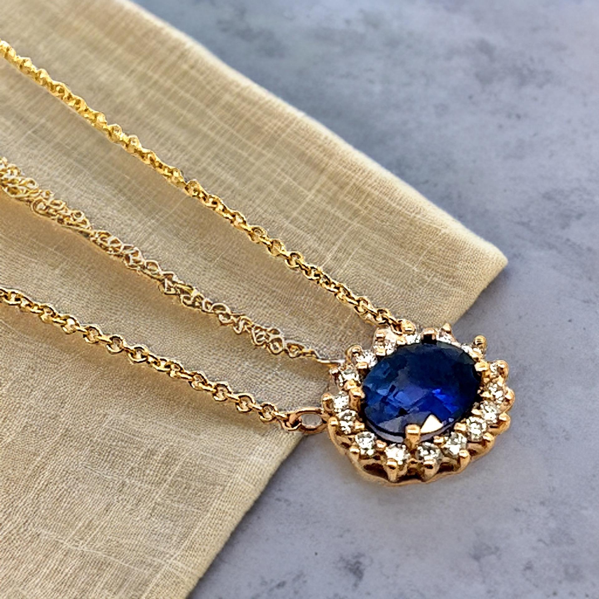 Natural Sapphire Diamond Halo Pendant With Chain 18