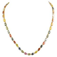 Halskette aus 14 Karat Gelbgold mit natürlichem Saphir und Diamant