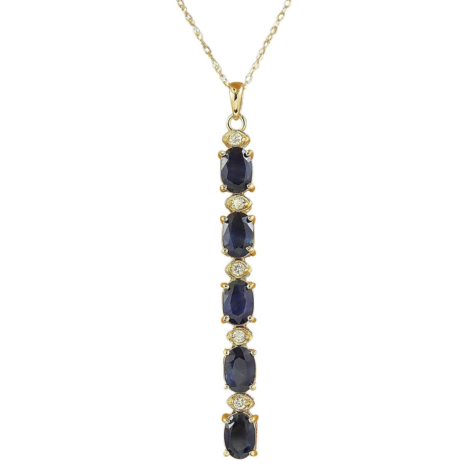 Natural Sapphire Diamond  Pendant Necklace In 14 Karat Yellow Gold In New Condition For Sale In Los Angeles, CA