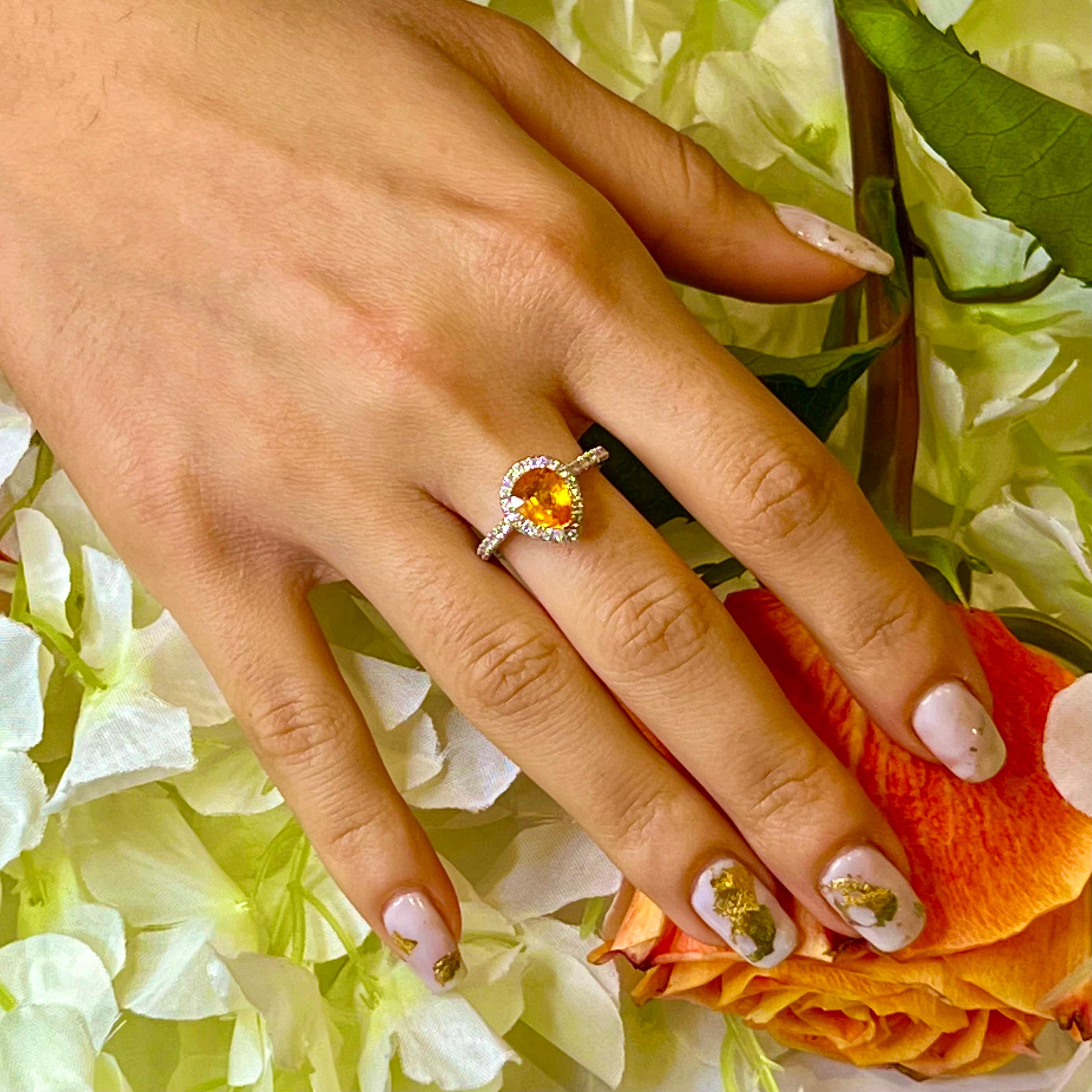 Bague en or 14 carats avec saphir naturel et diamant certifié TCW de 2,48 carats en vente 10