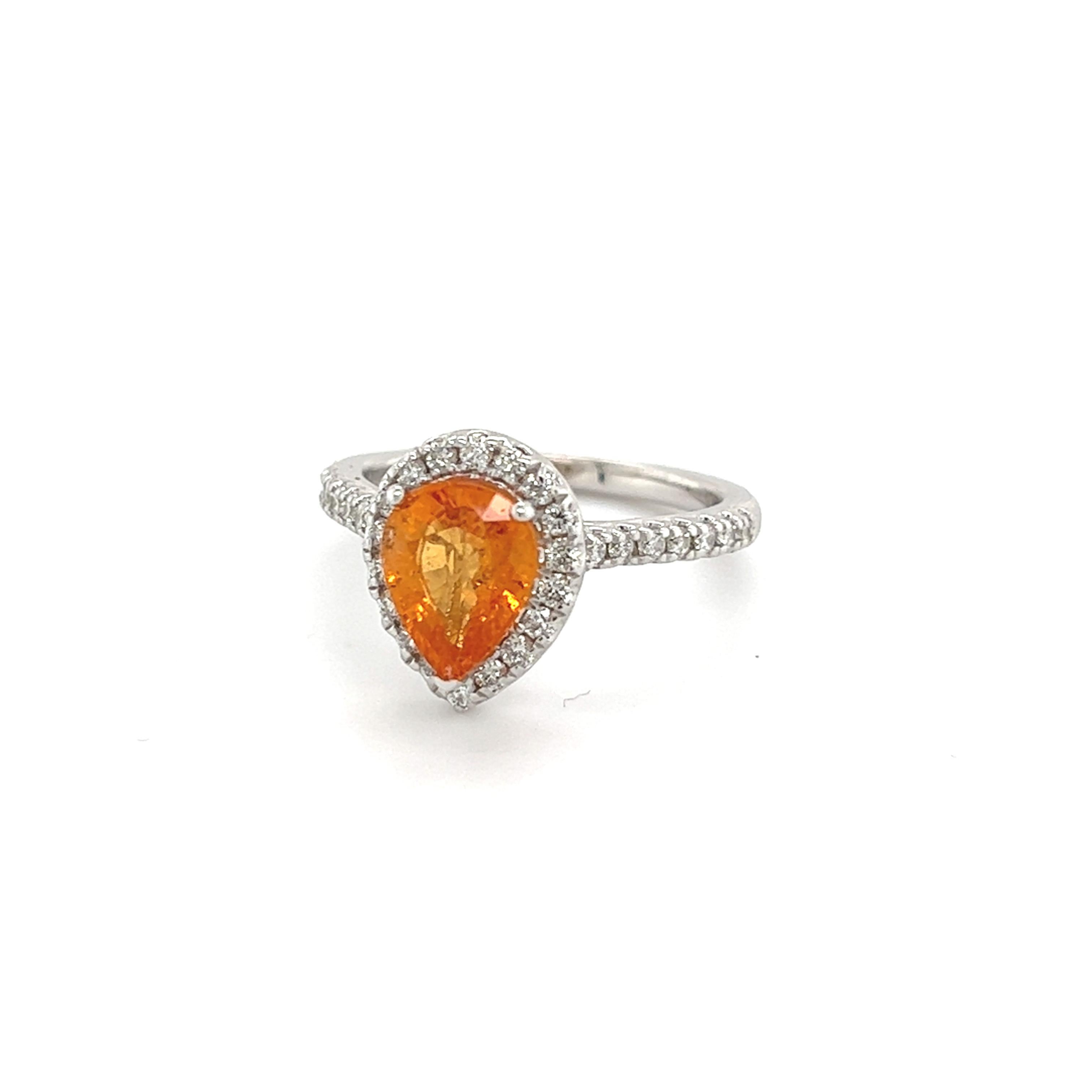 Bague en or 14 carats avec saphir naturel et diamant certifié TCW de 2,48 carats en vente 4