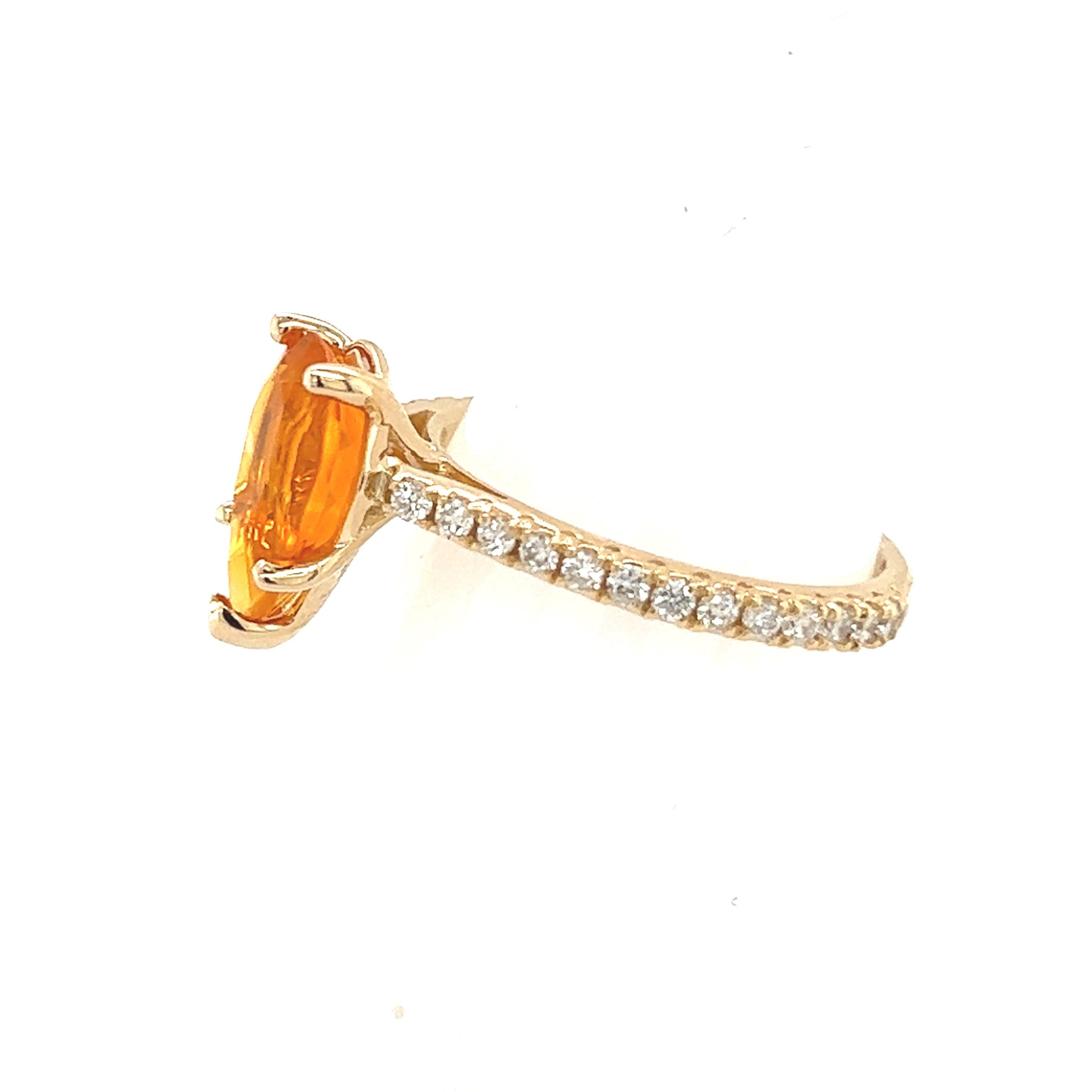 Bague en or 14 carats avec saphir naturel certifié TCW de 3,39 carats en vente 2