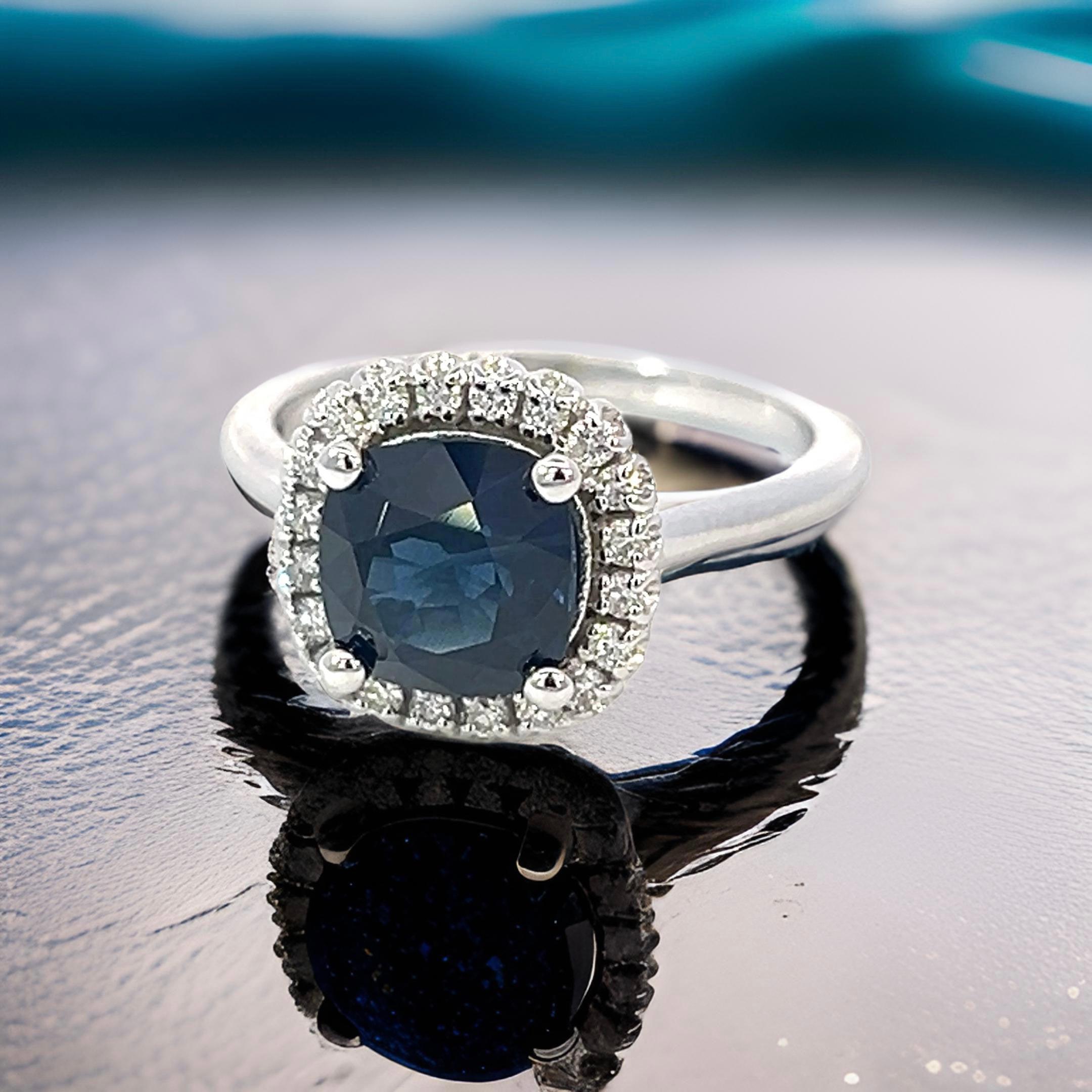 Bague en or blanc 14 carats avec saphir naturel certifié 2,25, taille 6,5 en vente 3