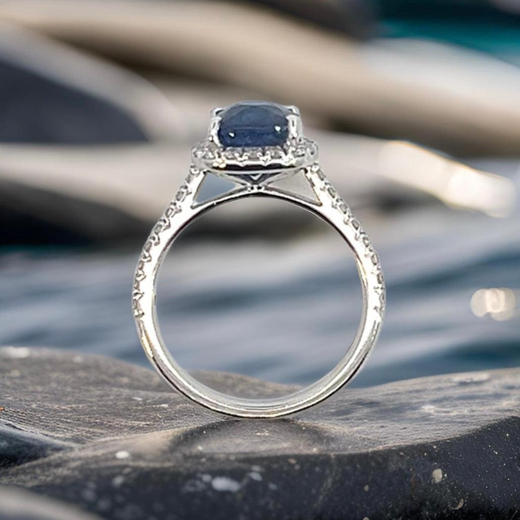 Bague en or blanc 14 carats avec saphir naturel certifié 2,51 carats, taille 7 Pour femmes en vente