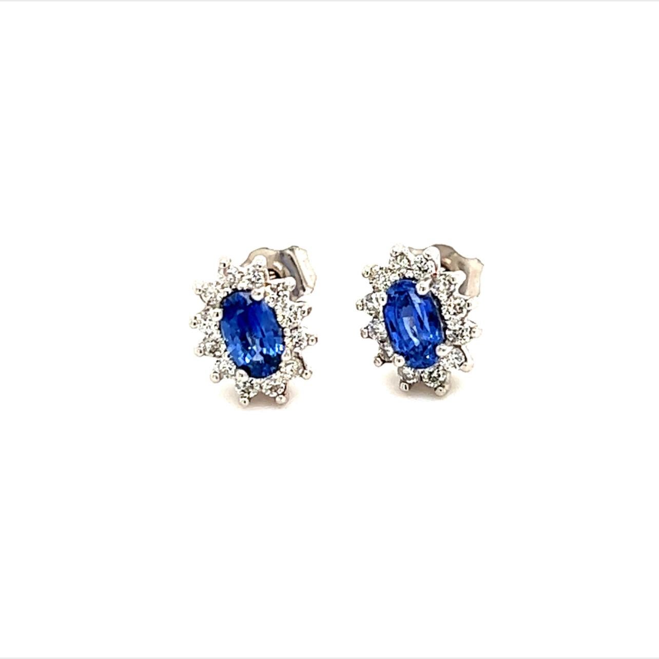 Women's Natural Sapphire Diamond Stud Earrings 14k Gold 0.84 TCW Certified For Sale