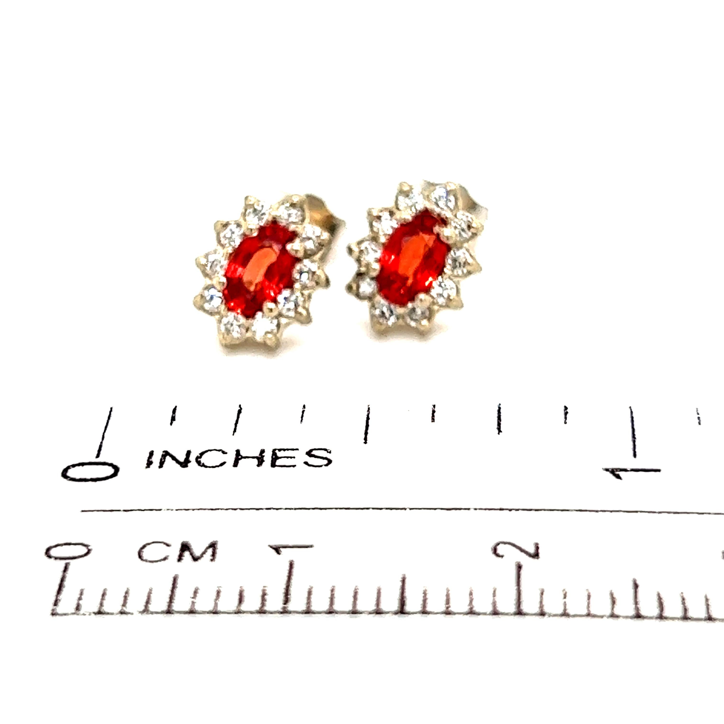 Orecchini con zaffiro naturale e diamante in oro 14k 0,90 TCW certificati In condizioni Nuovo in vendita a Brooklyn, NY