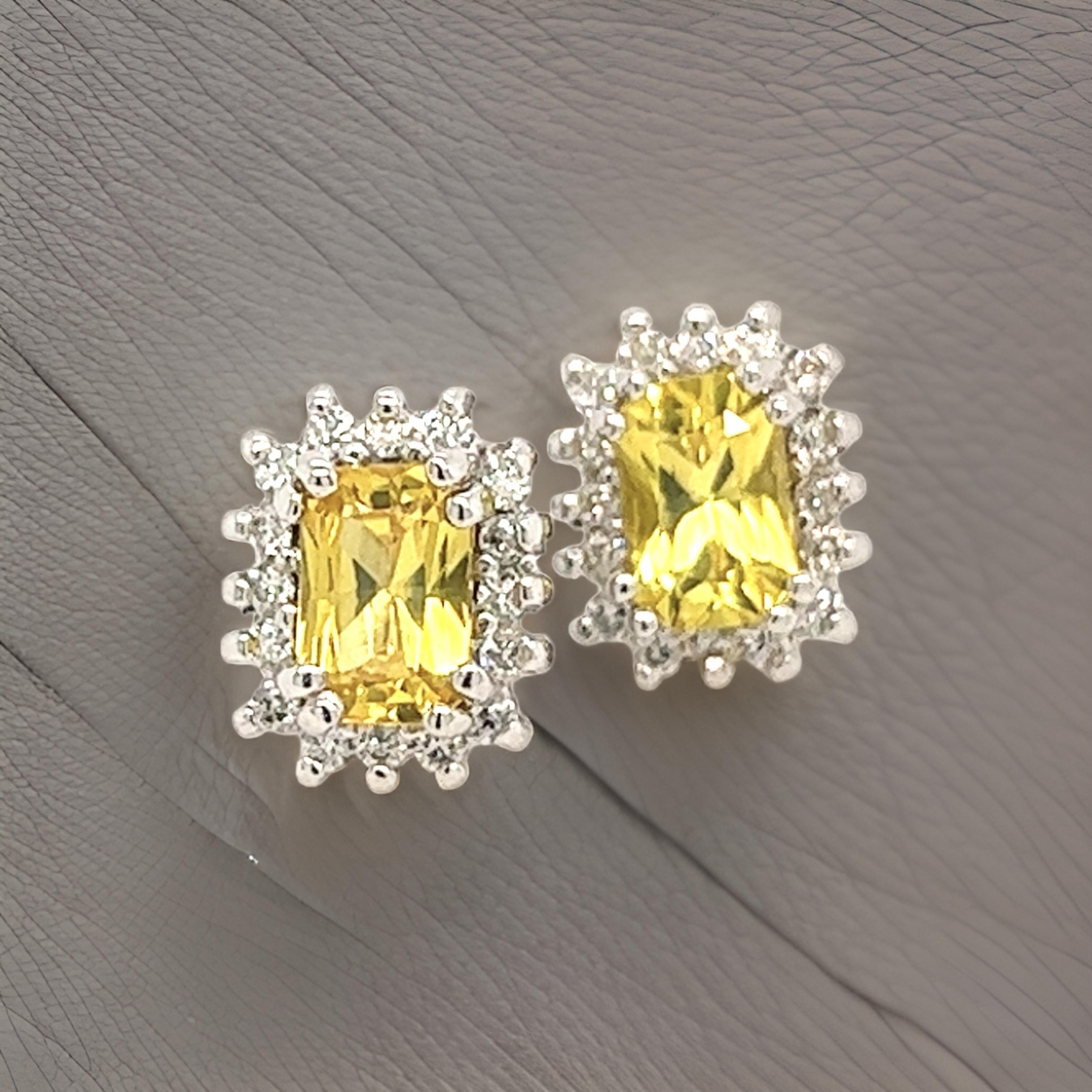 Orecchini con zaffiro naturale e diamante in oro 14k W 1,71 TCW certificati In condizioni Nuovo in vendita a Brooklyn, NY