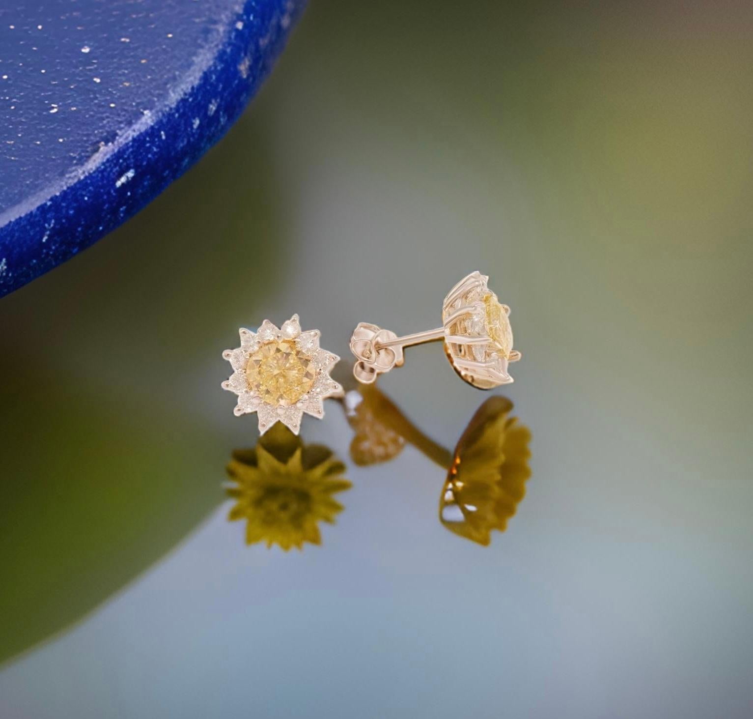 Boucles d'oreilles saphir naturel et diamant en or jaune 14k 2 TCW Certified en vente 1