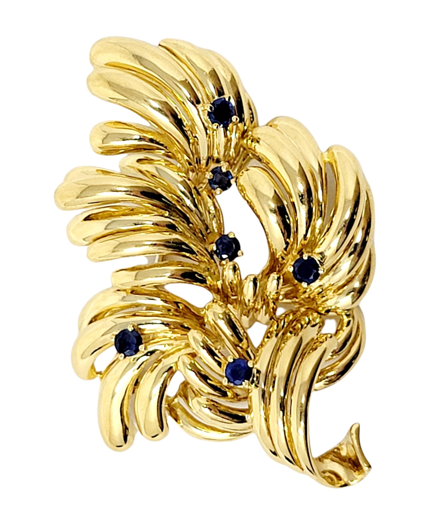 Natural Sapphire Leaf Motif Italian Brooch in 18 Karat Yellow Gold In Good Condition For Sale In Scottsdale, AZ