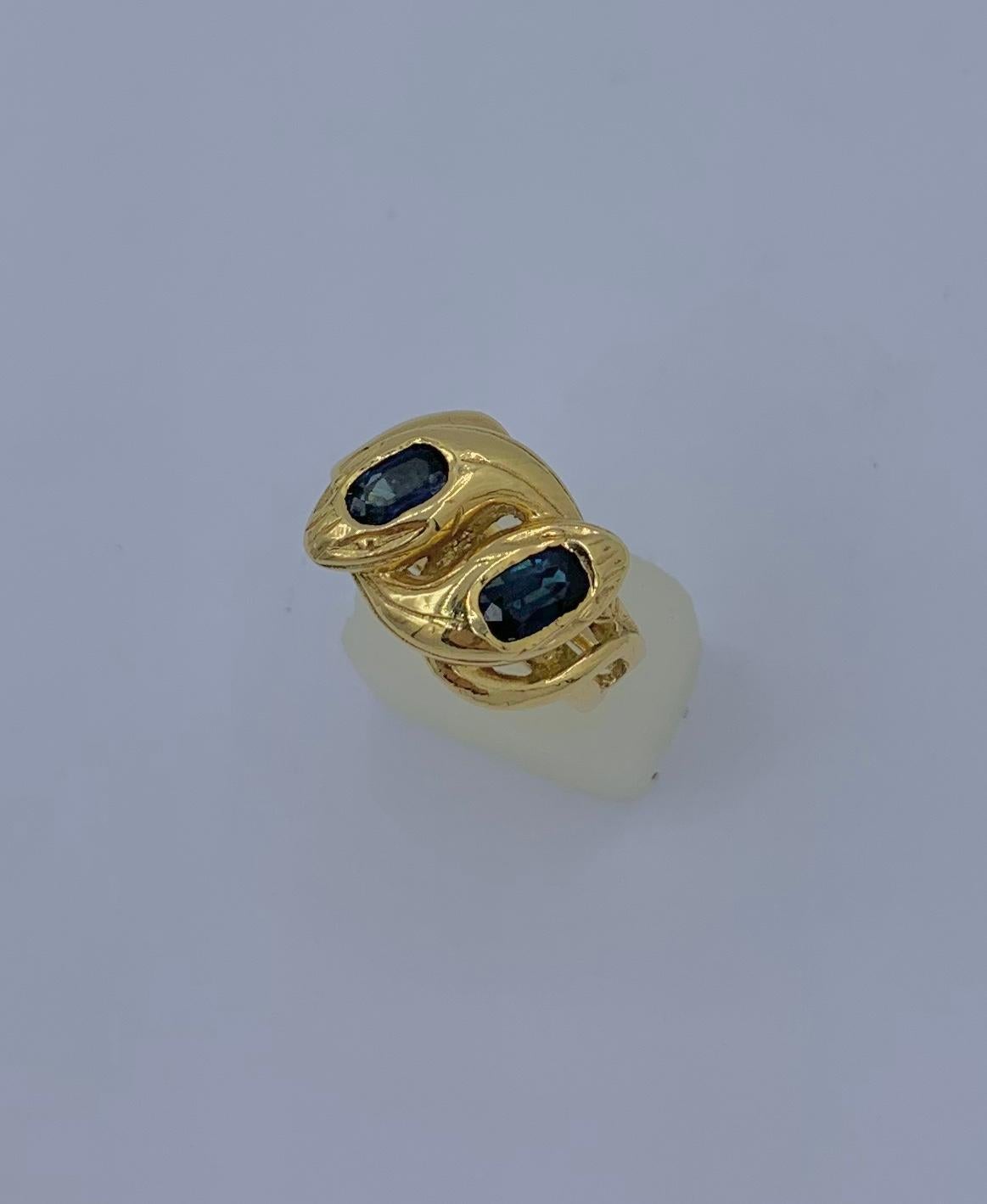 Natural Sapphire Snake Ring Antique Victorian French 18 Karat Gold For Sale 1