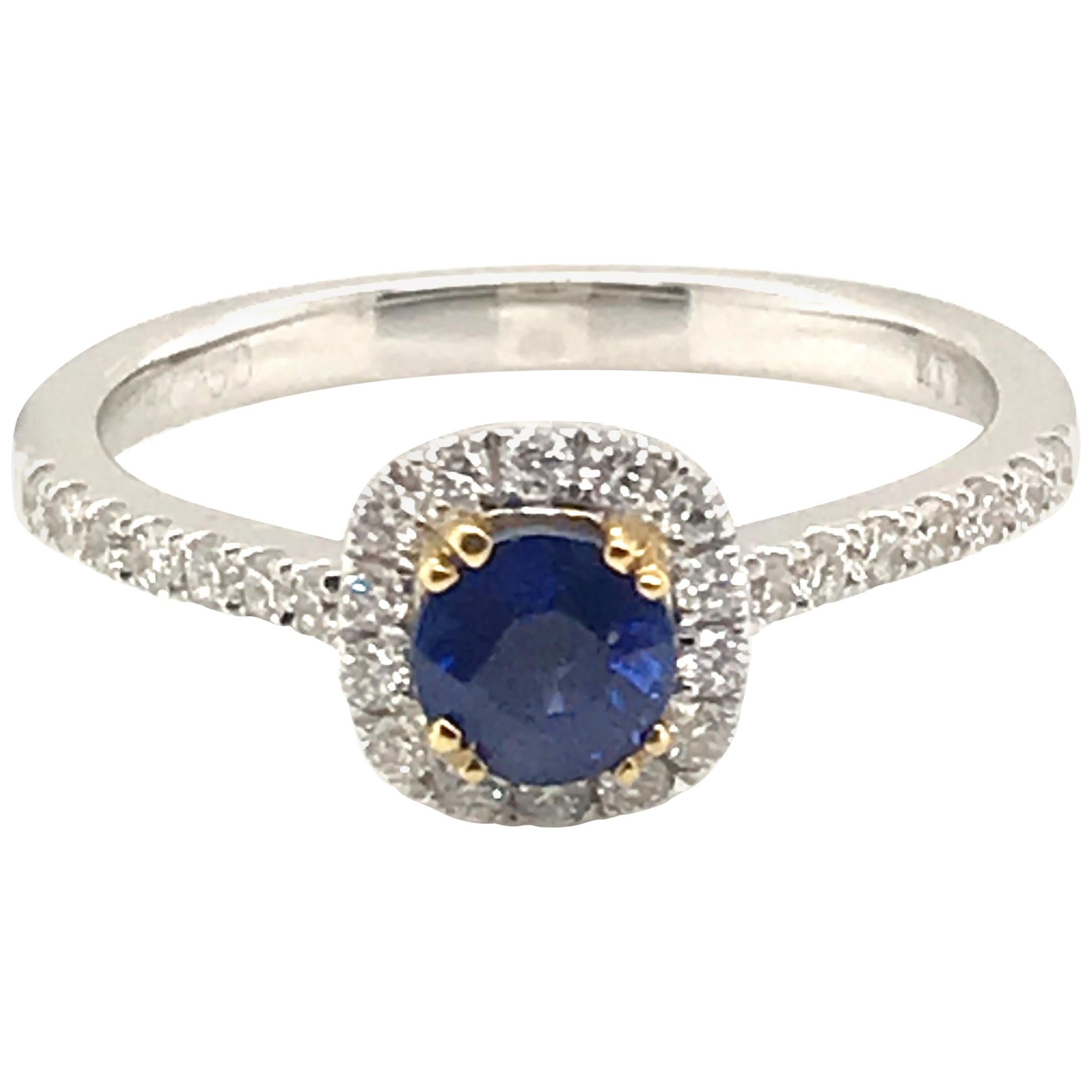 Natural Sapphire with Diamond Halo Ring For Sale