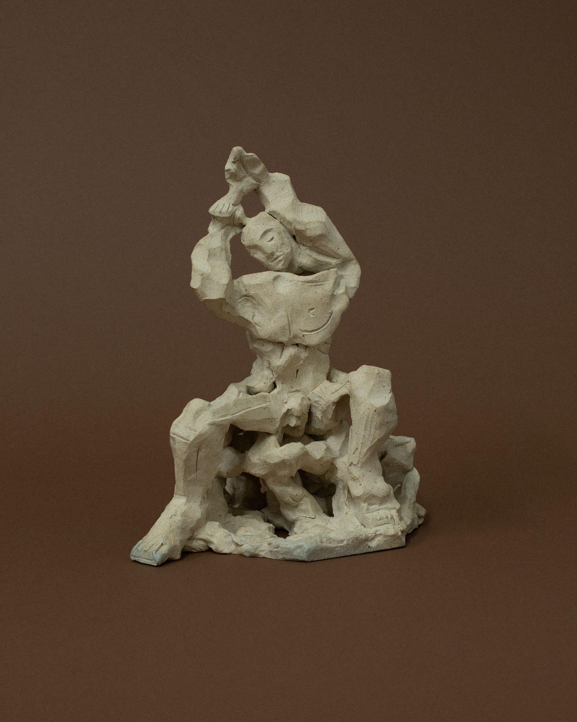 Natural Seated Figure by Common Body
Dimensions: W 28 x D 23 x H 32 cm
Materials: Natural Stoneware

Common body is a sculpture and interior object studio founded by nathaniel kyung smith, an artist whose passion lies in the intersection of art and