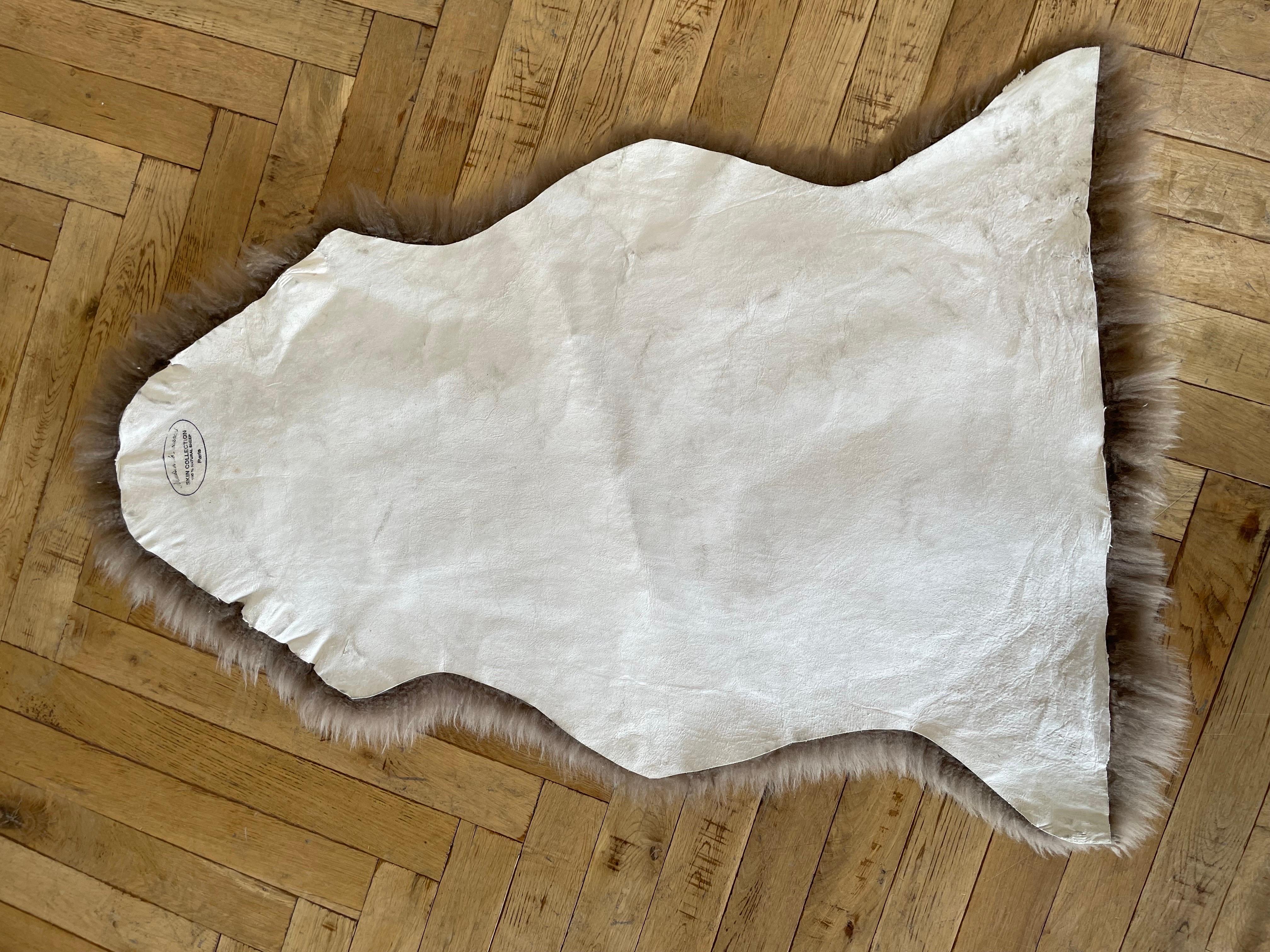 Natural Sheep Skin Rug or Throw  For Sale 1
