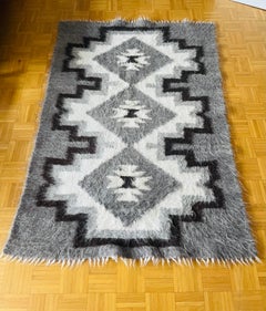 Organic Modern Natural Sheep Wool Handloomed Throw Blanket