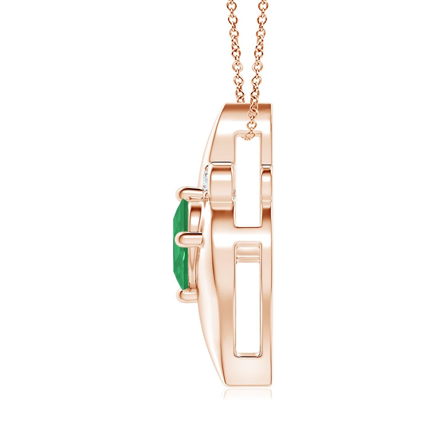 Questo splendido ciondolo presenta una seducente cornice a forma di conchiglia che racchiude uno smeraldo verde intenso. Gli scintillanti accenti di diamanti rotondi aggiungono al fascino complessivo del design. Questo pendente ovale con smeraldo e