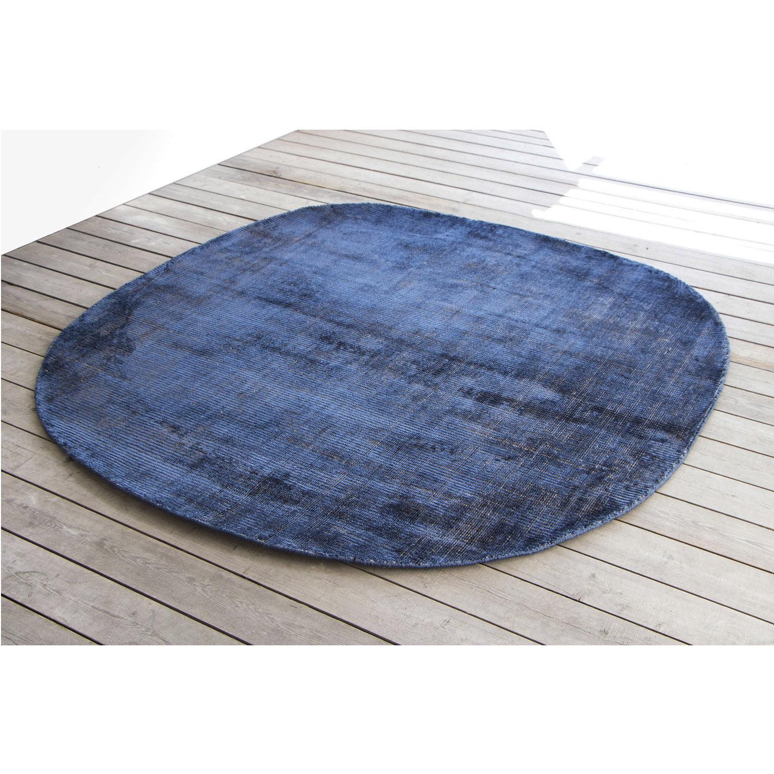 Moderne Tapis Contemporary Natural Shiny Blue Pure Silk Rug by Deanna Comelllini 180x190 cm en vente