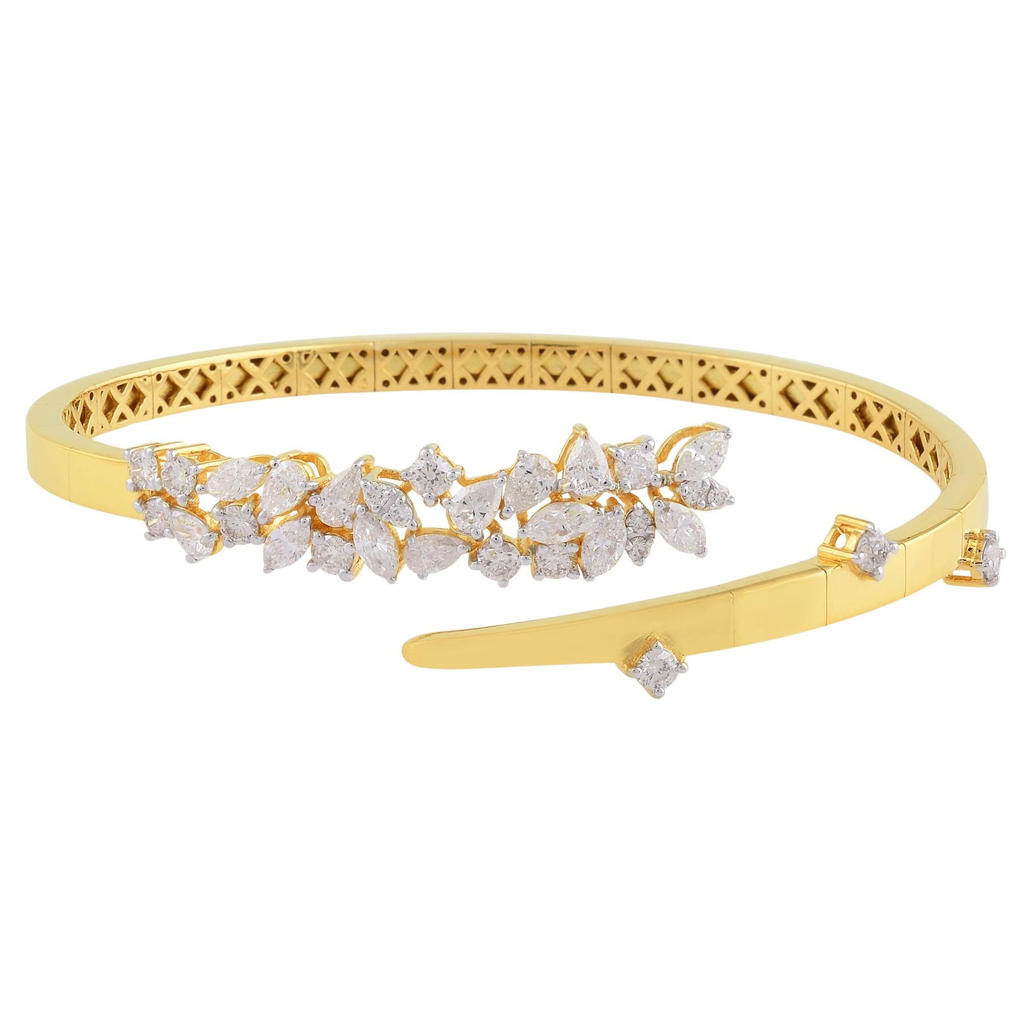 Natural SI Clarity HI Color Diamond Cuff Bangle Bracelet 18 Karat Yellow Gold For Sale