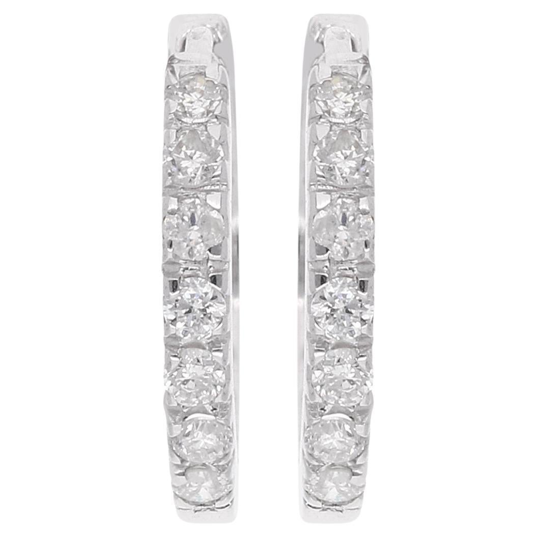 Natürliche natürliche SI Reinheit HI Farbe runder Diamant feine Creolen 18 Karat Weißgold (Moderne) im Angebot