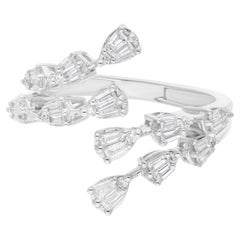 Natürliche SI/H Ohrringe aus 14 Karat Weißgold mit Diamanten im Baguetteschliff und Brillantschliff