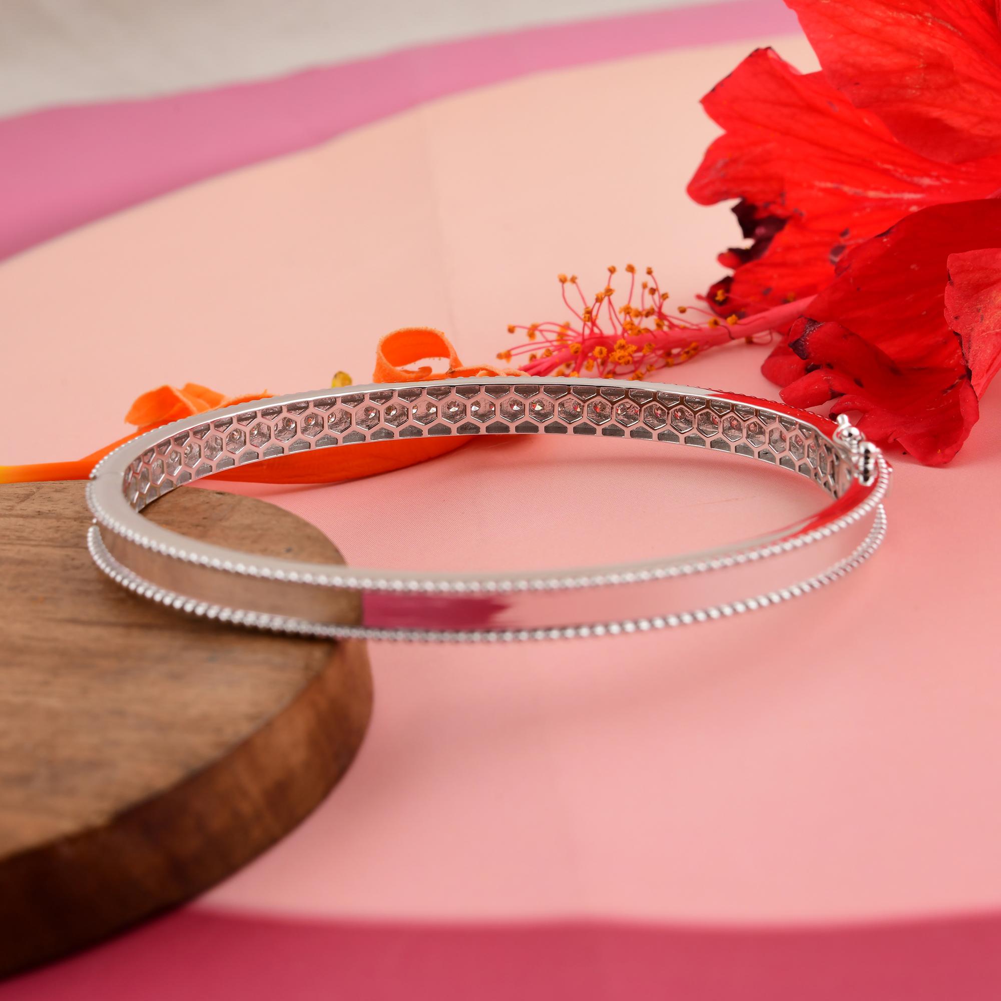 Donna Bracciale Bangle con diamanti naturali SI/H Regalo di fidanzamento per donne in oro bianco 14 carati in vendita