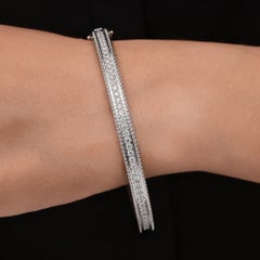 Natural SI/H Diamond Bangle Bracelet Women Engagement Gift 18 Karat White Gold