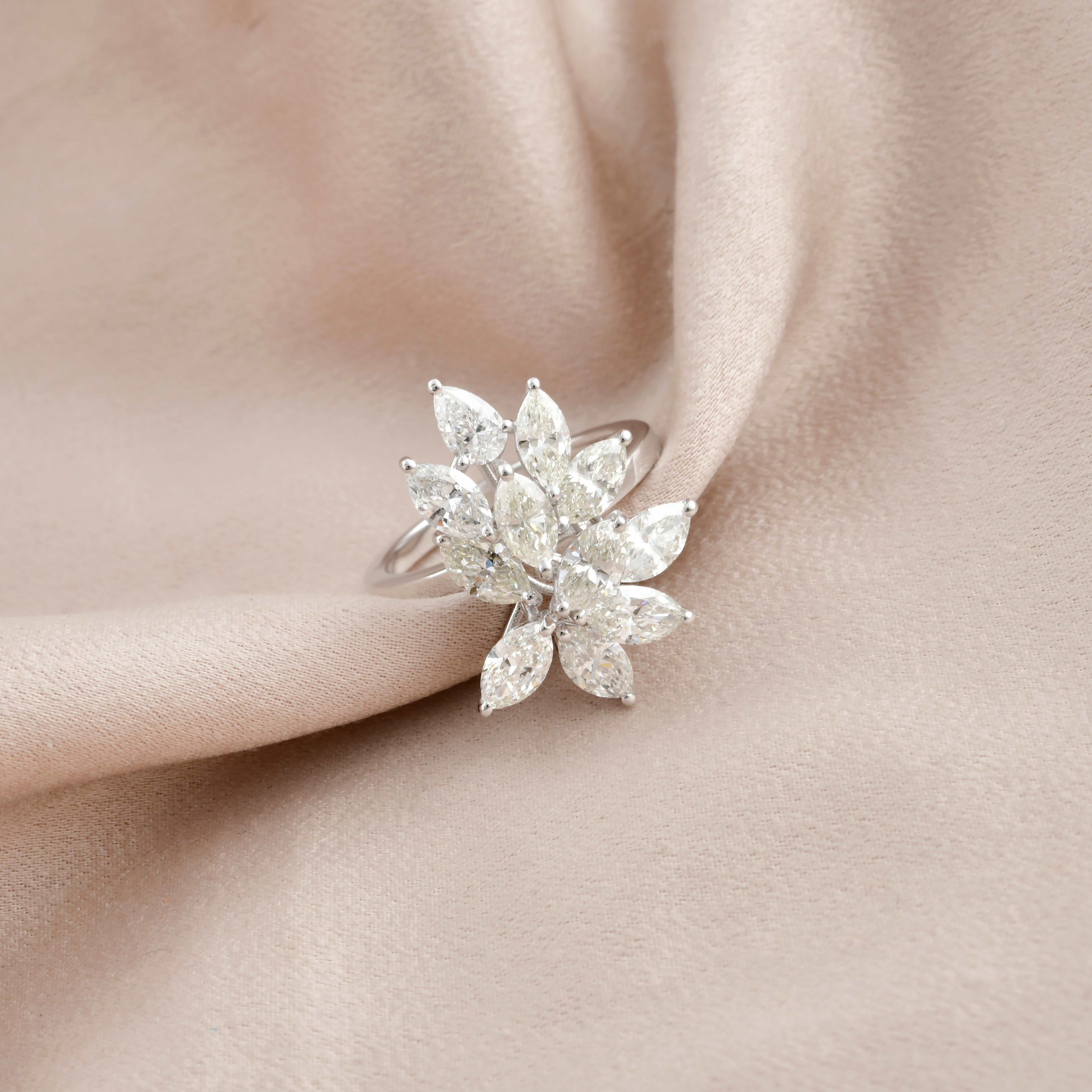 Im Angebot: Natürlicher SI/H Marquise Birne Form Diamant Cluster Verlobungsring 14k Weißgold () 3