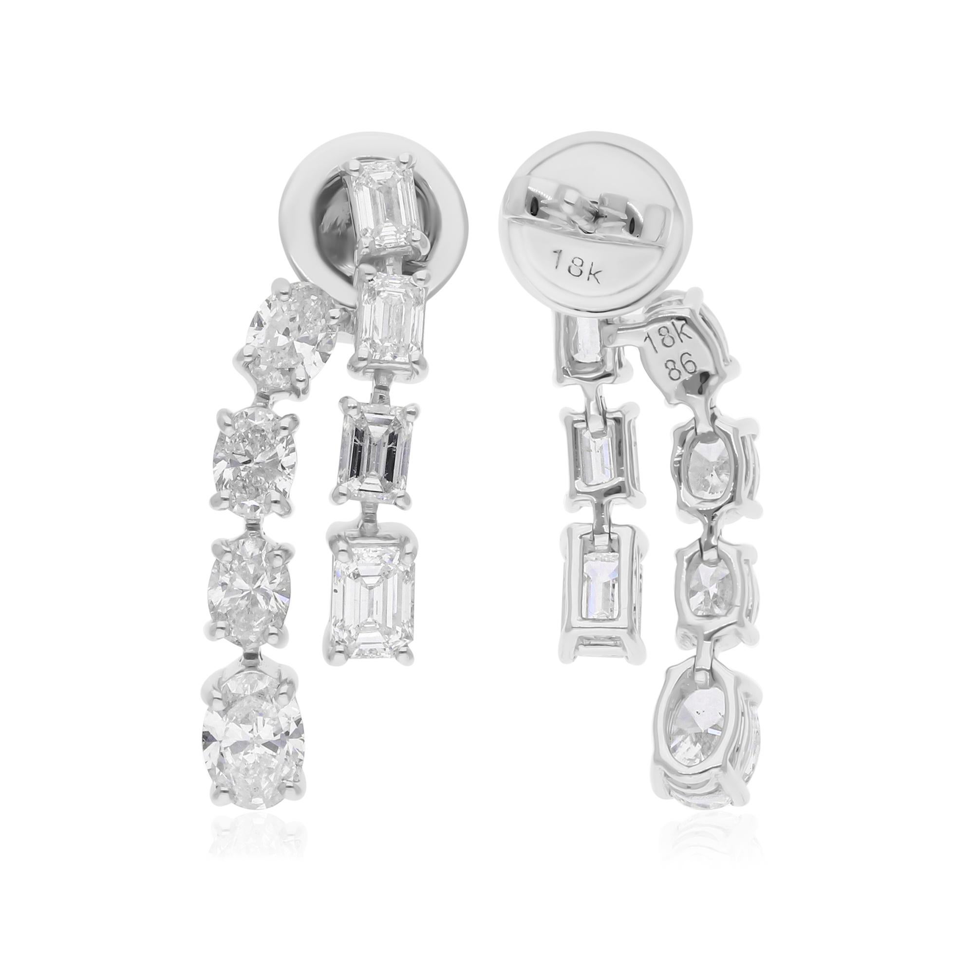 Boucles d'oreilles pendantes en or blanc 18 carats, diamant naturel SI/HI 2.99 carats Cadeau de mariage Neuf - En vente à Diera, Dubai