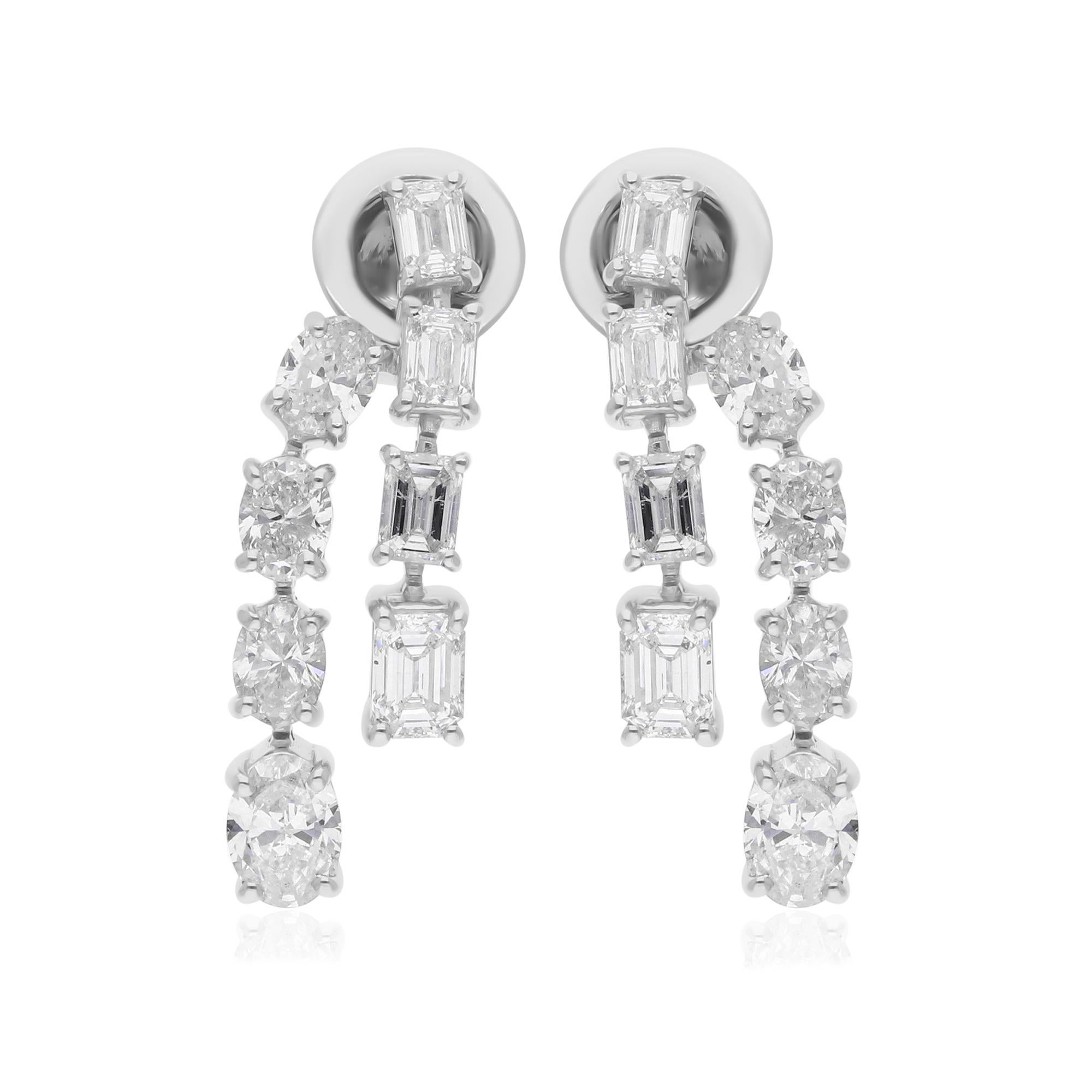 Boucles d'oreilles pendantes en or blanc 18 carats, diamant naturel SI/HI 2.99 carats Cadeau de mariage en vente 1