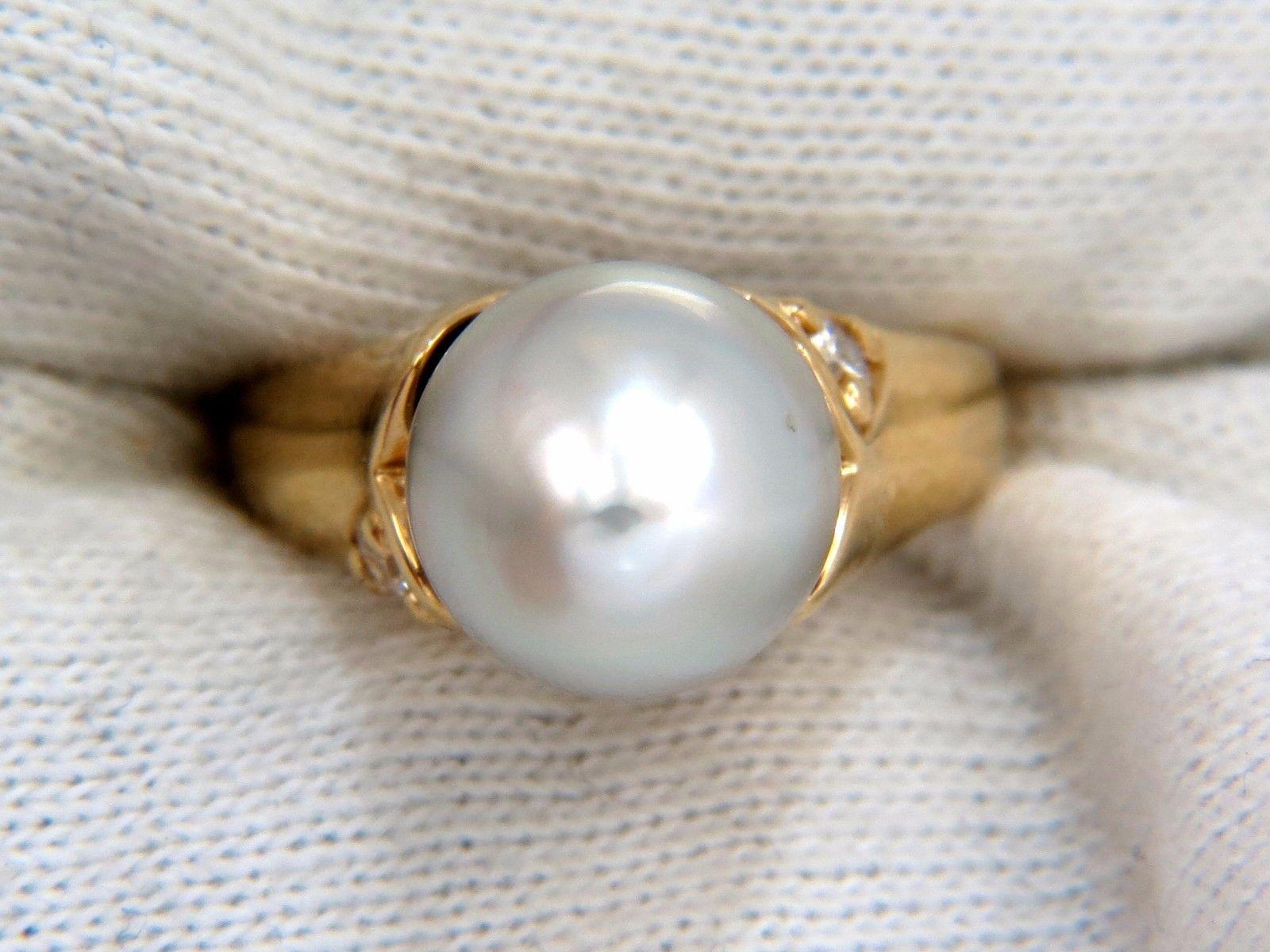 Women's or Men's Natural Silver Tahitian Pearl Diamonds Ring 14 Karat Egg Shaped