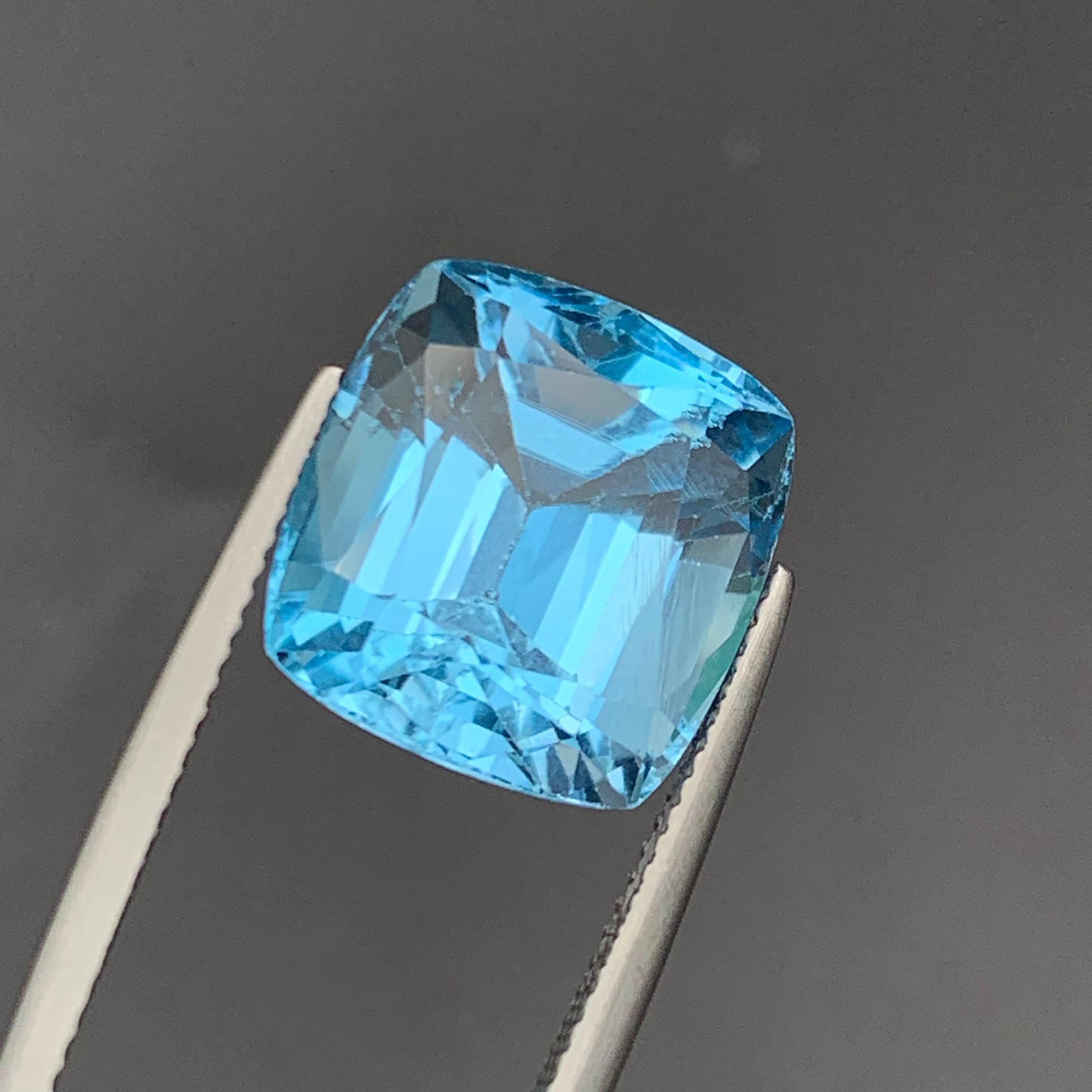 Nature Sky Blue Swiss Topaz 15.13Ct Cushion Cut Loose Gemstone for Ring-Pendant en vente 2