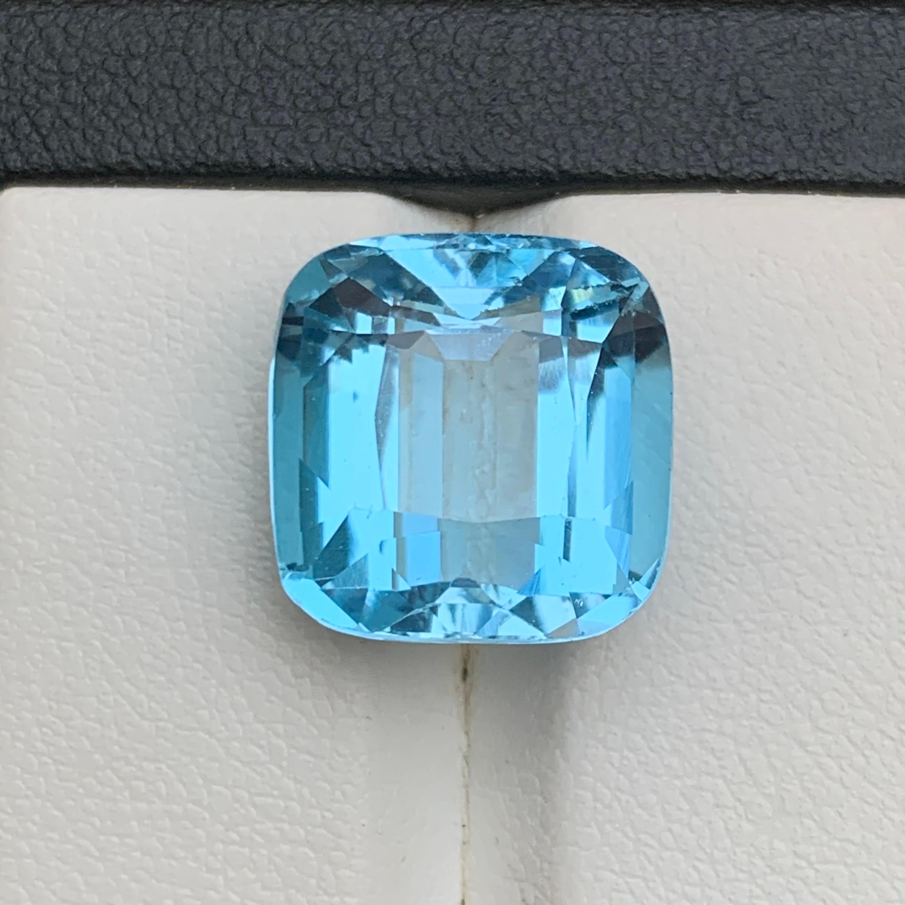 Nature Sky Blue Swiss Topaz 17.34Ct Cushion Cut Loose Gemstone for Ring-Pendant en vente 6