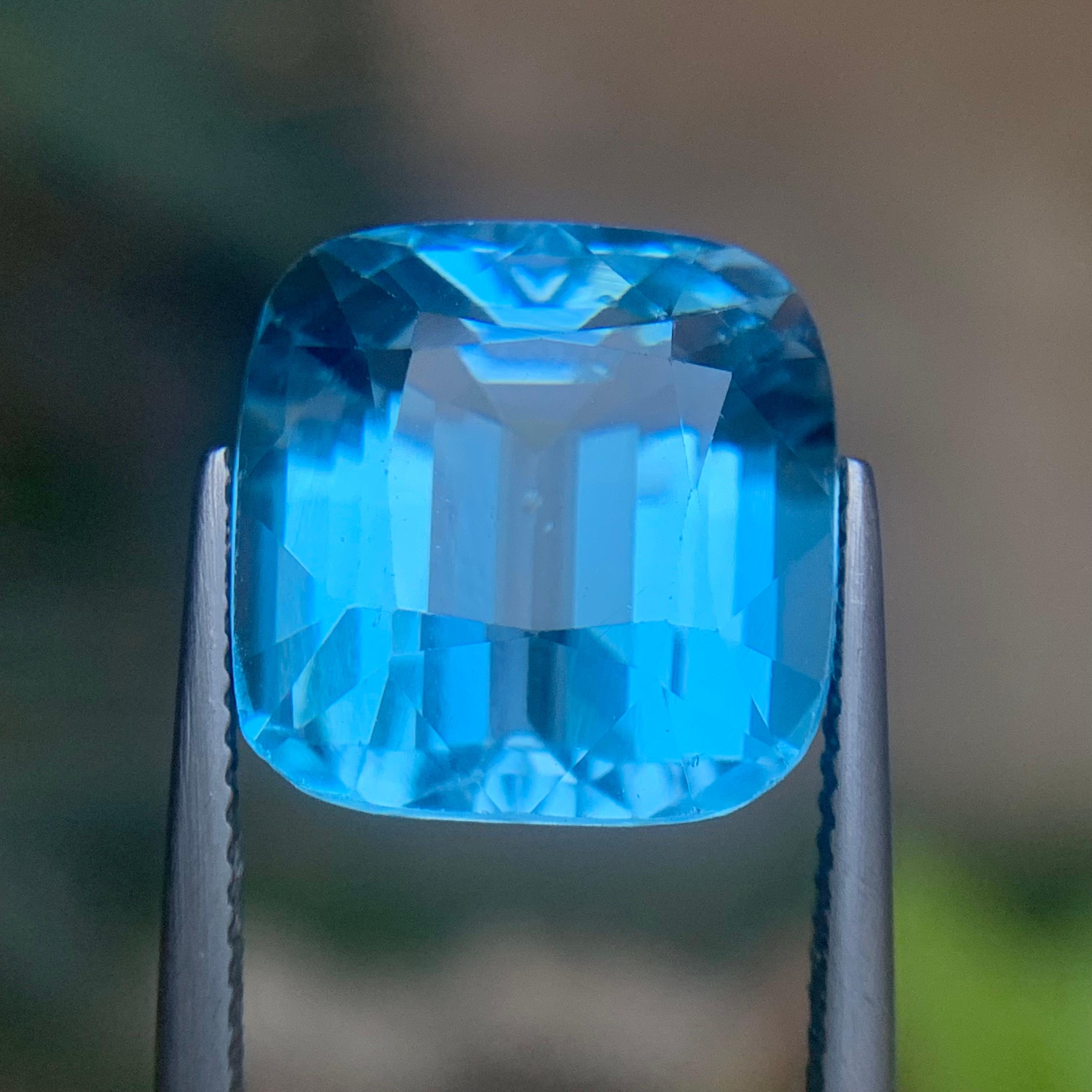 Taille coussin Nature Sky Blue Swiss Topaz 17.34Ct Cushion Cut Loose Gemstone for Ring-Pendant en vente