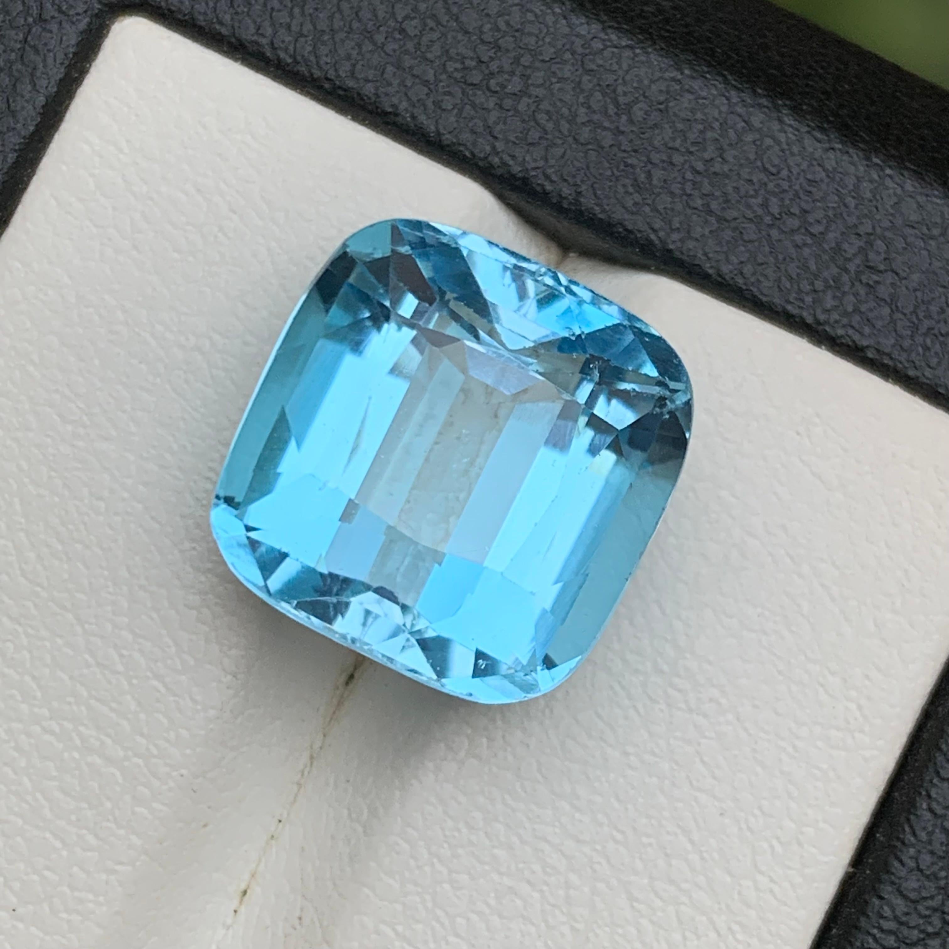 Nature Sky Blue Swiss Topaz 17.34Ct Cushion Cut Loose Gemstone for Ring-Pendant en vente 1