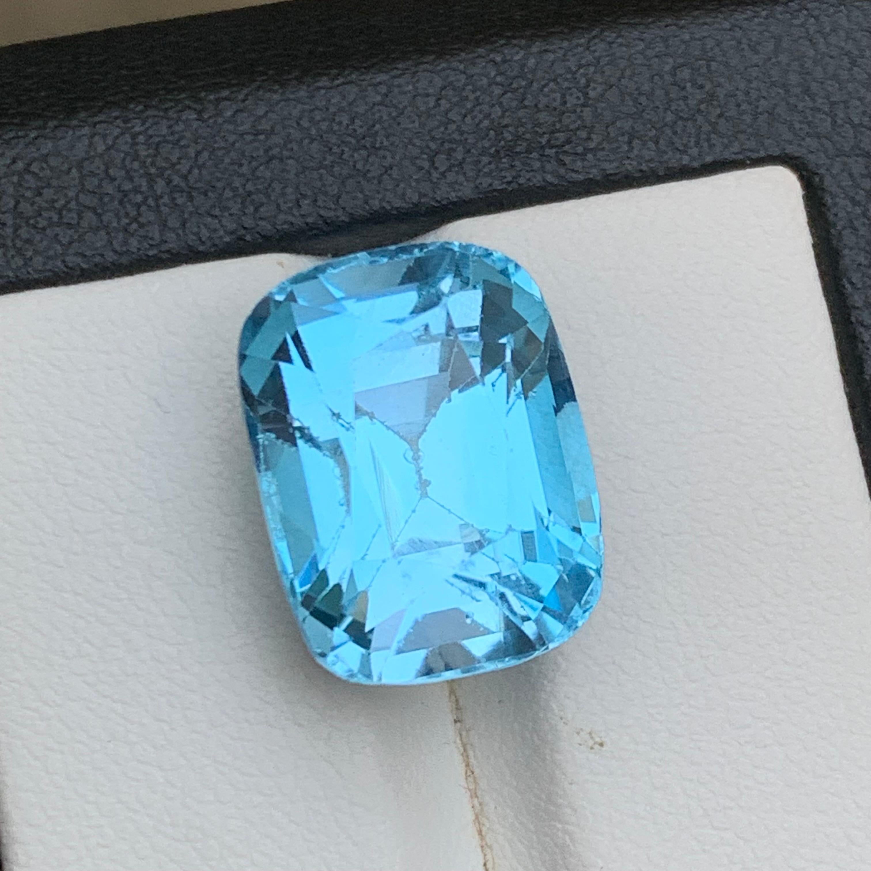 Nature Sky Blue Swiss Topaz 19.86Ct Cushion Cut Loose Gemstone for Ring-Pendant en vente 5