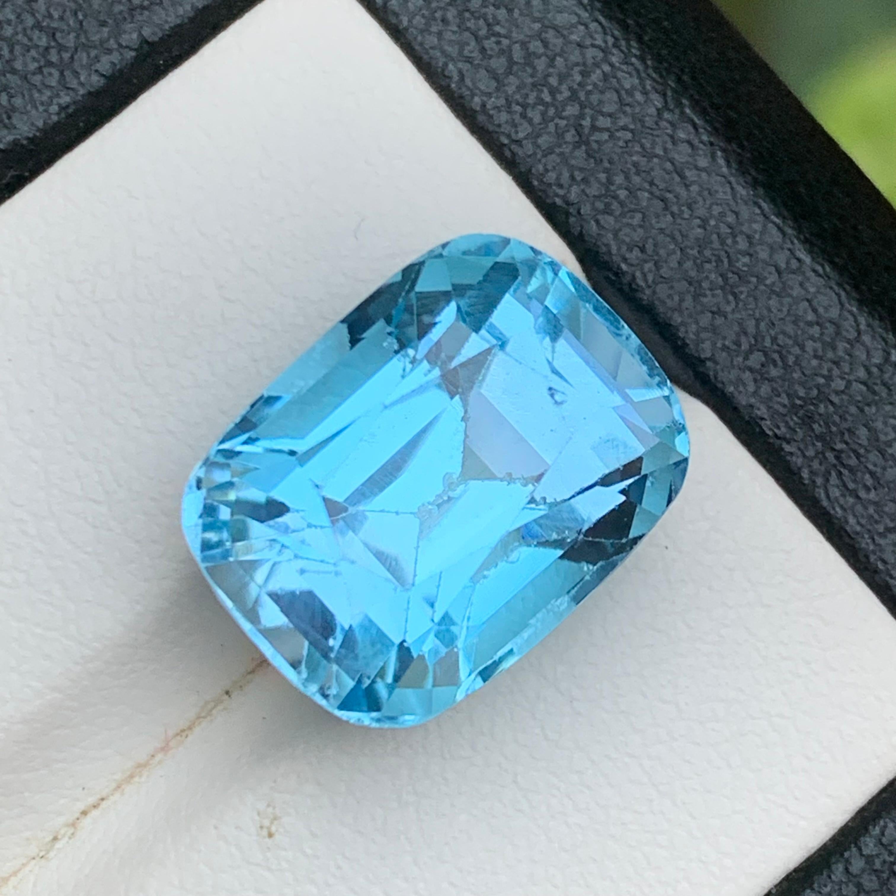 Nature Sky Blue Swiss Topaz 19.86Ct Cushion Cut Loose Gemstone for Ring-Pendant Neuf - En vente à Peshawar, PK